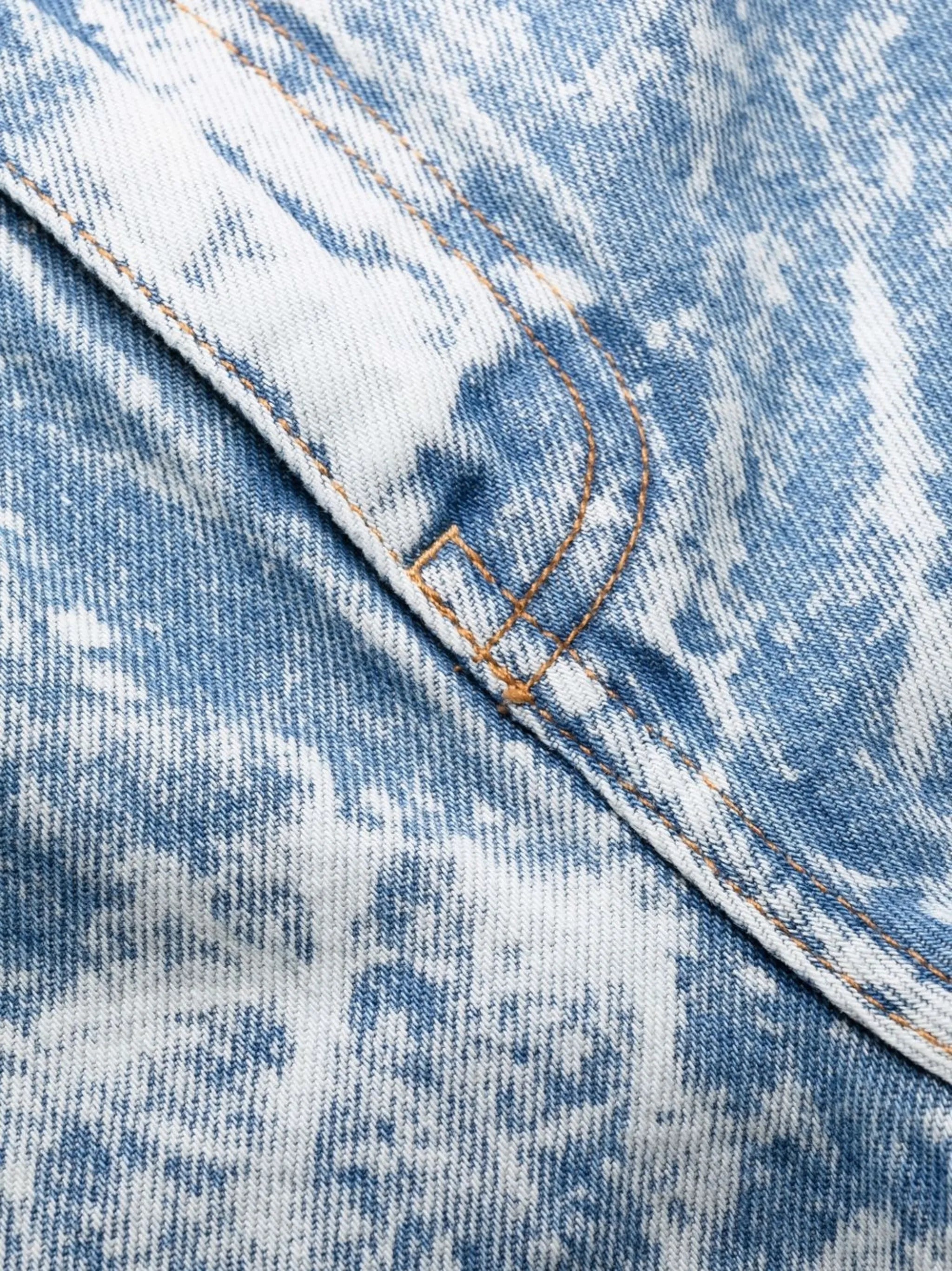 bleach-effect jeans
