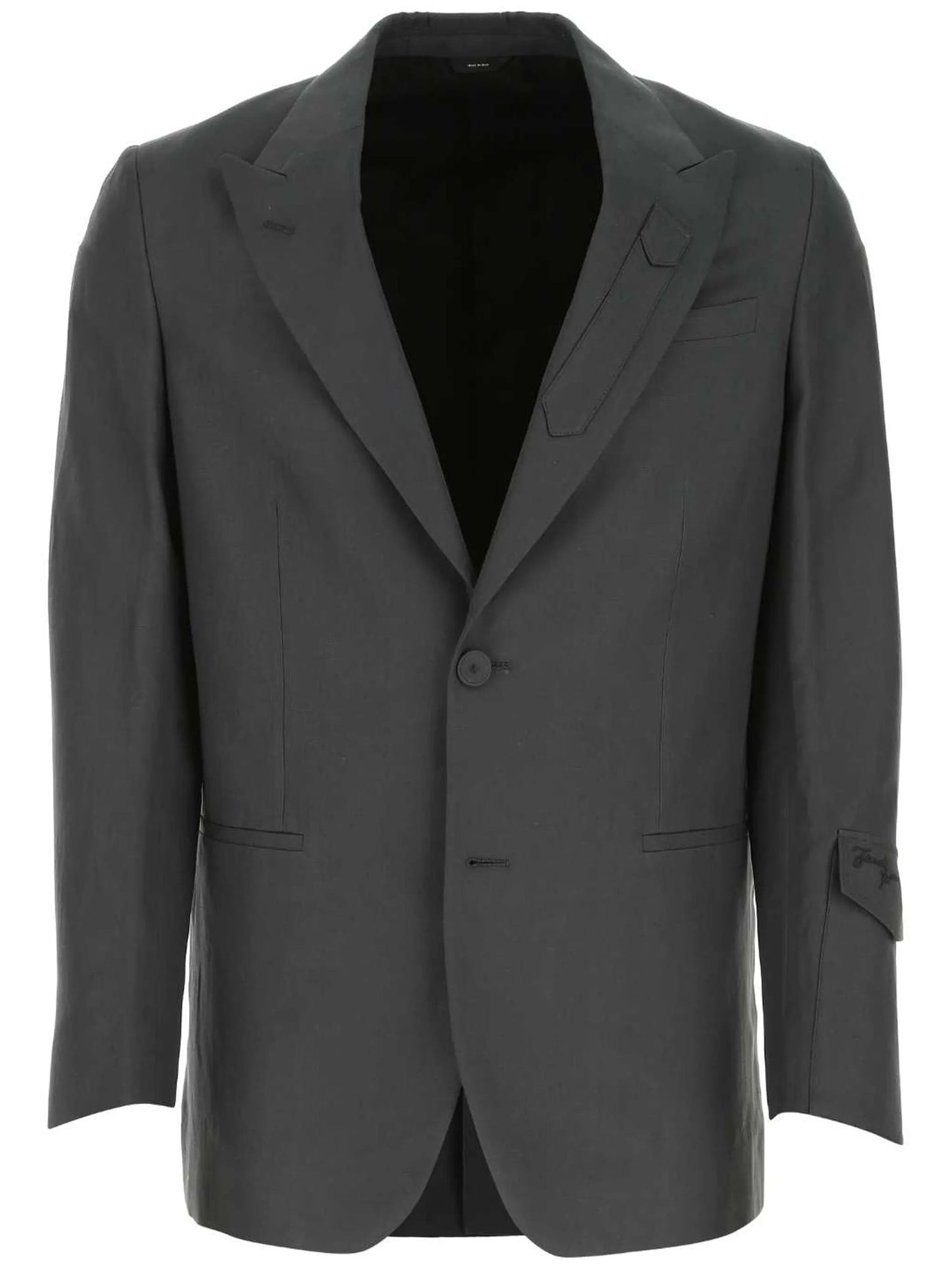 peak-lapel single-breasted blazer