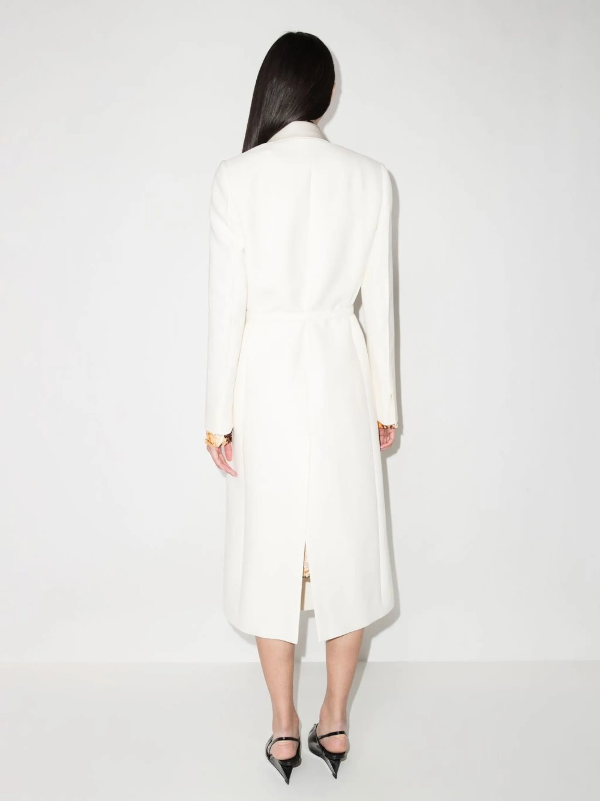 logo-buckle single-breasted coat