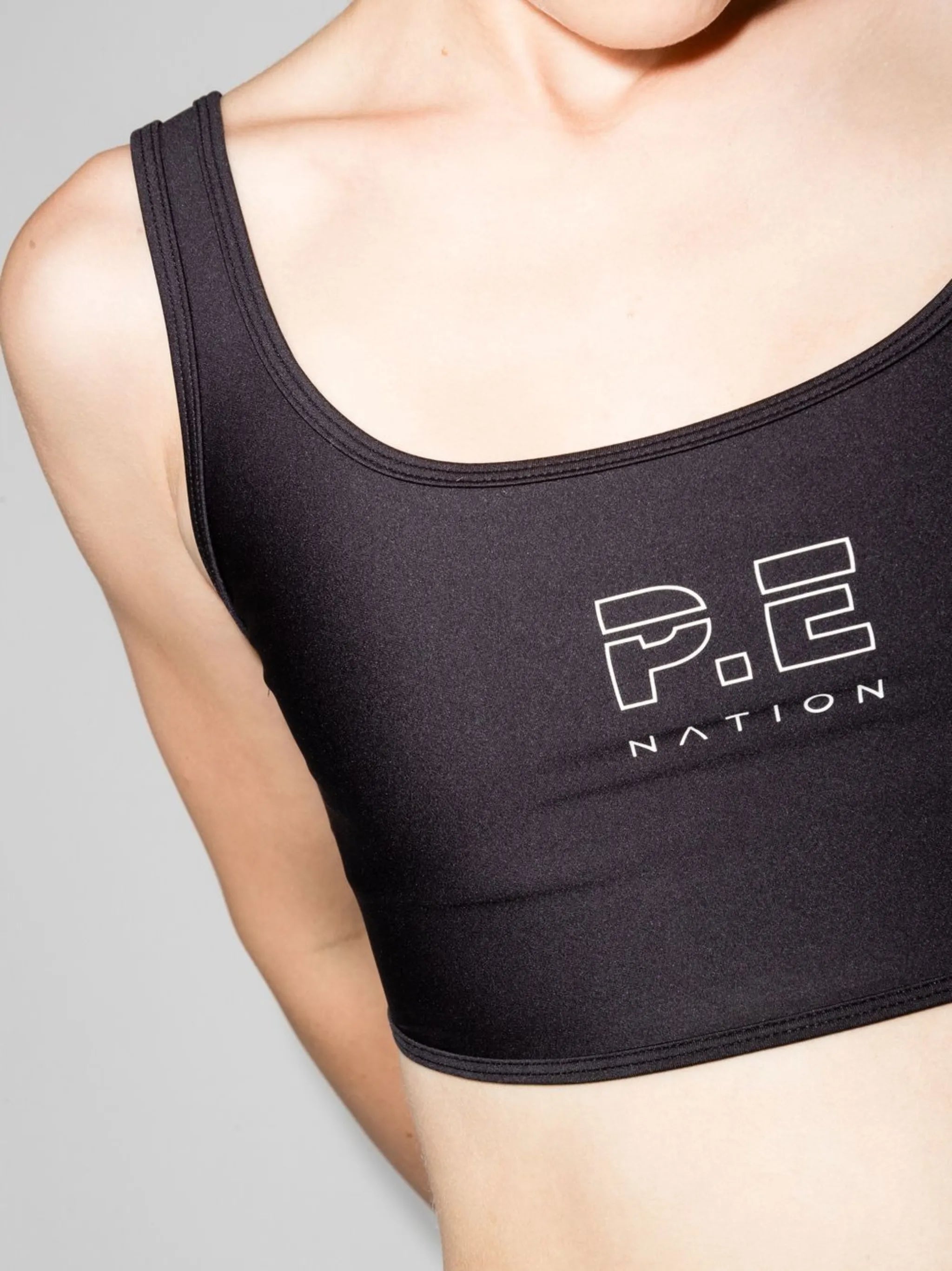 Dynamic sports bra