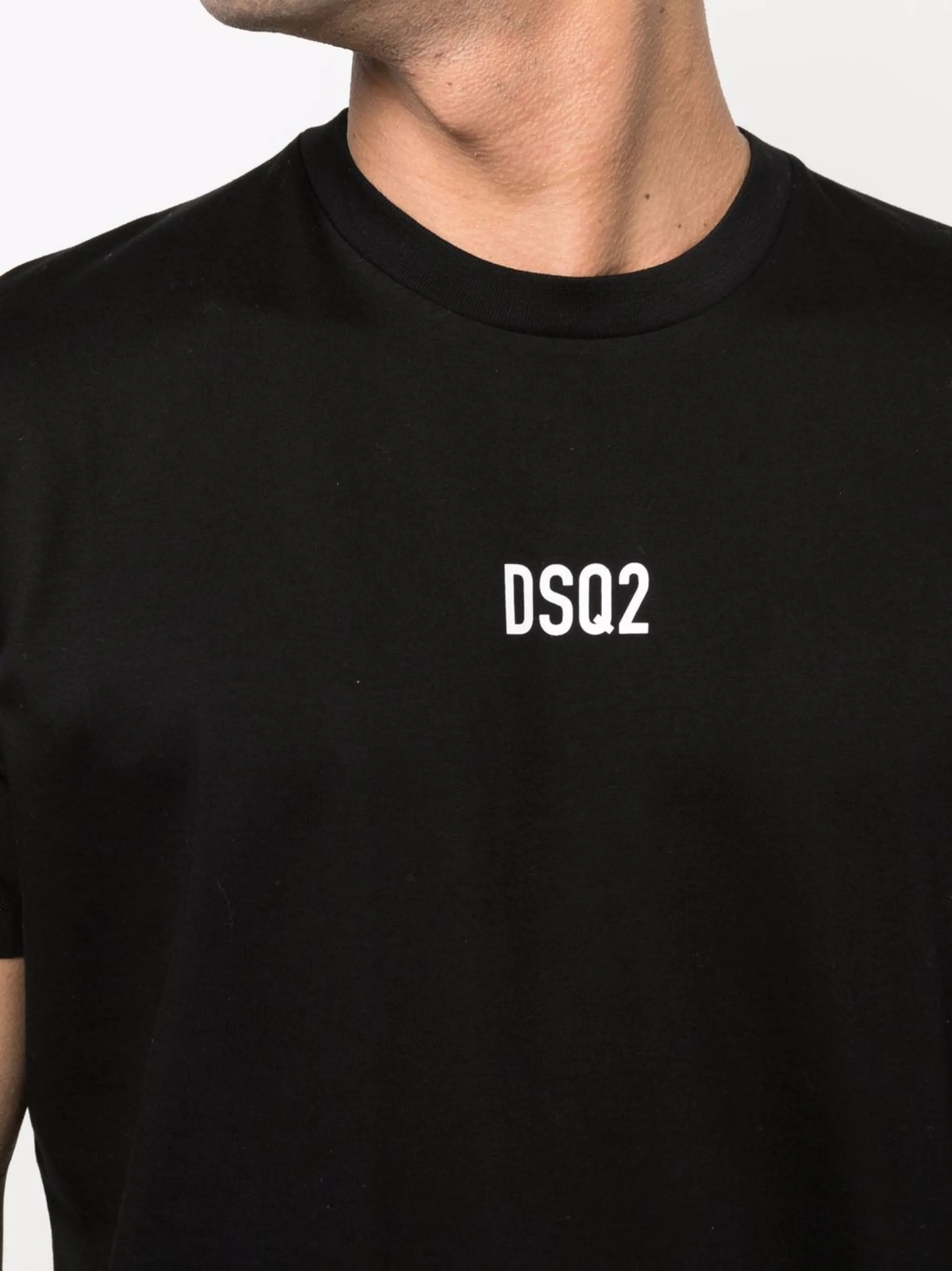 crew neck t-shirt