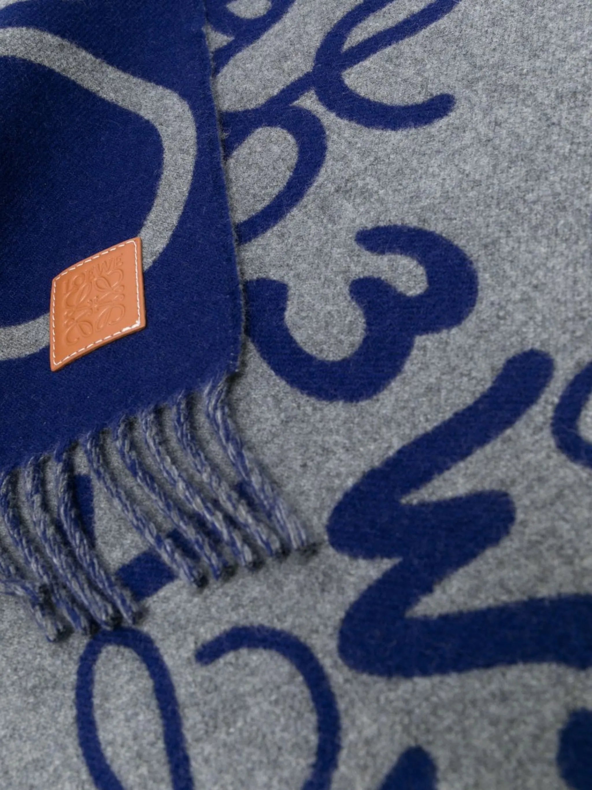 all-over logo-print scarf