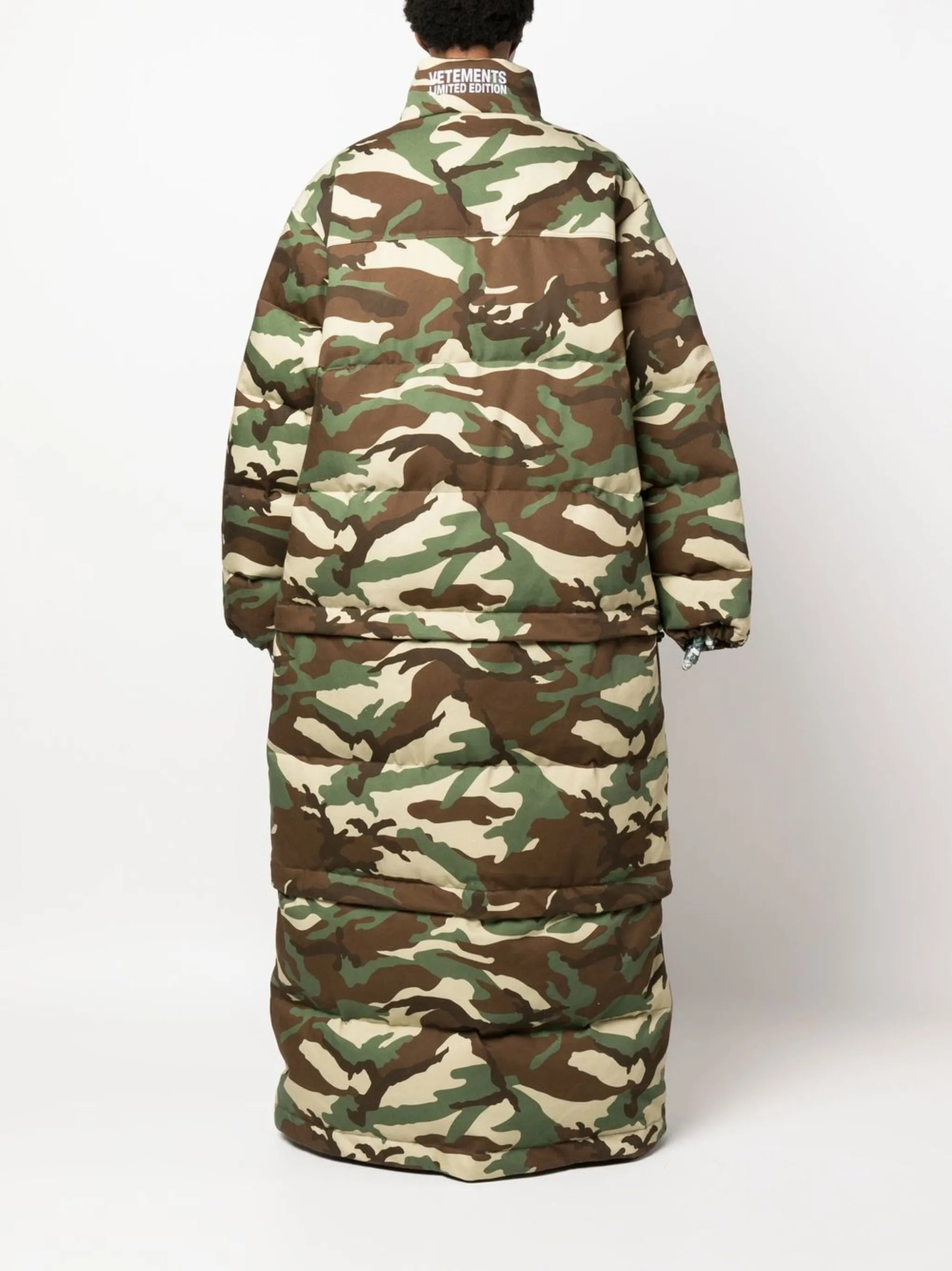 camouflage-print maxi padded coat