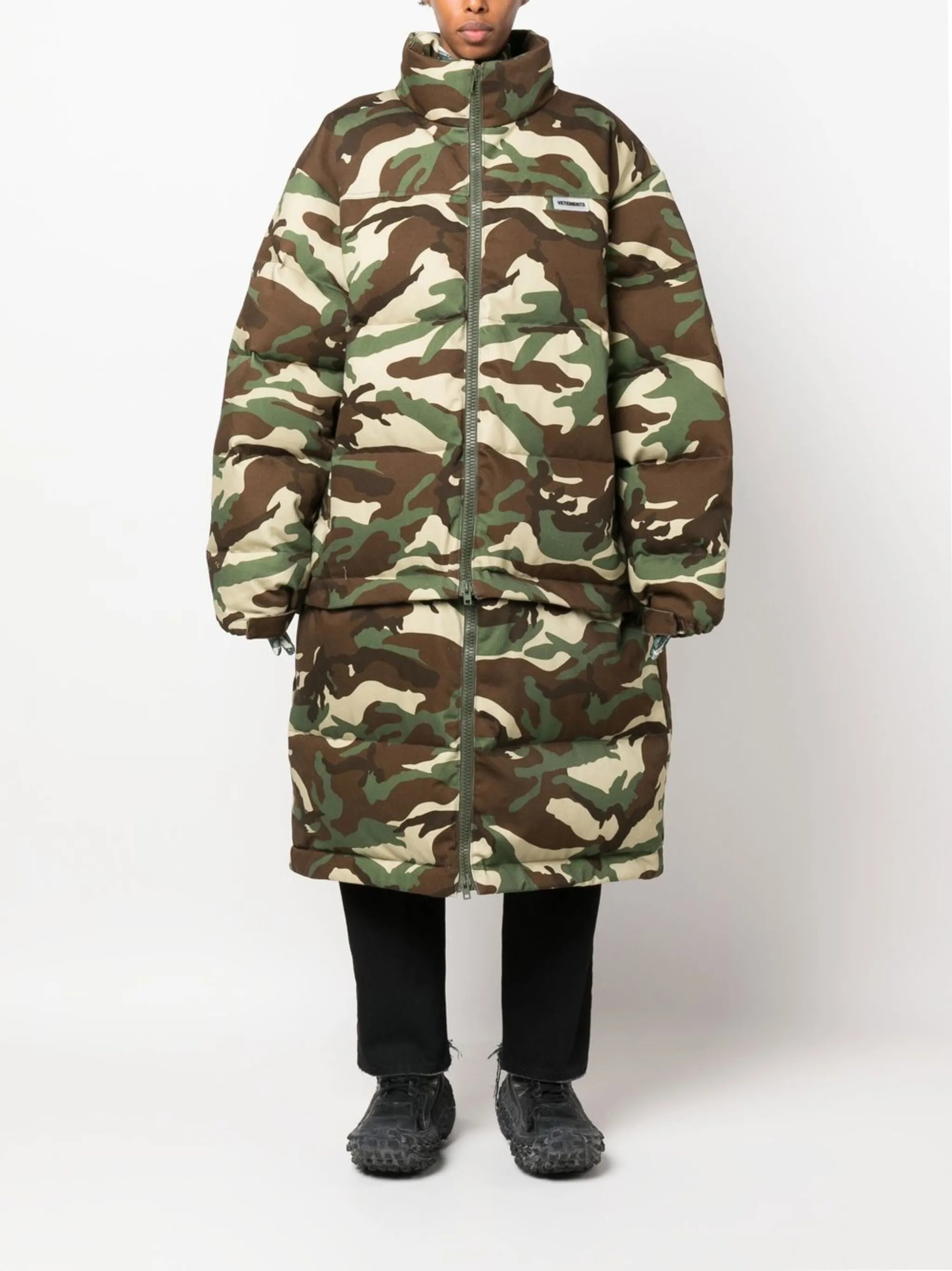 camouflage-print maxi padded coat