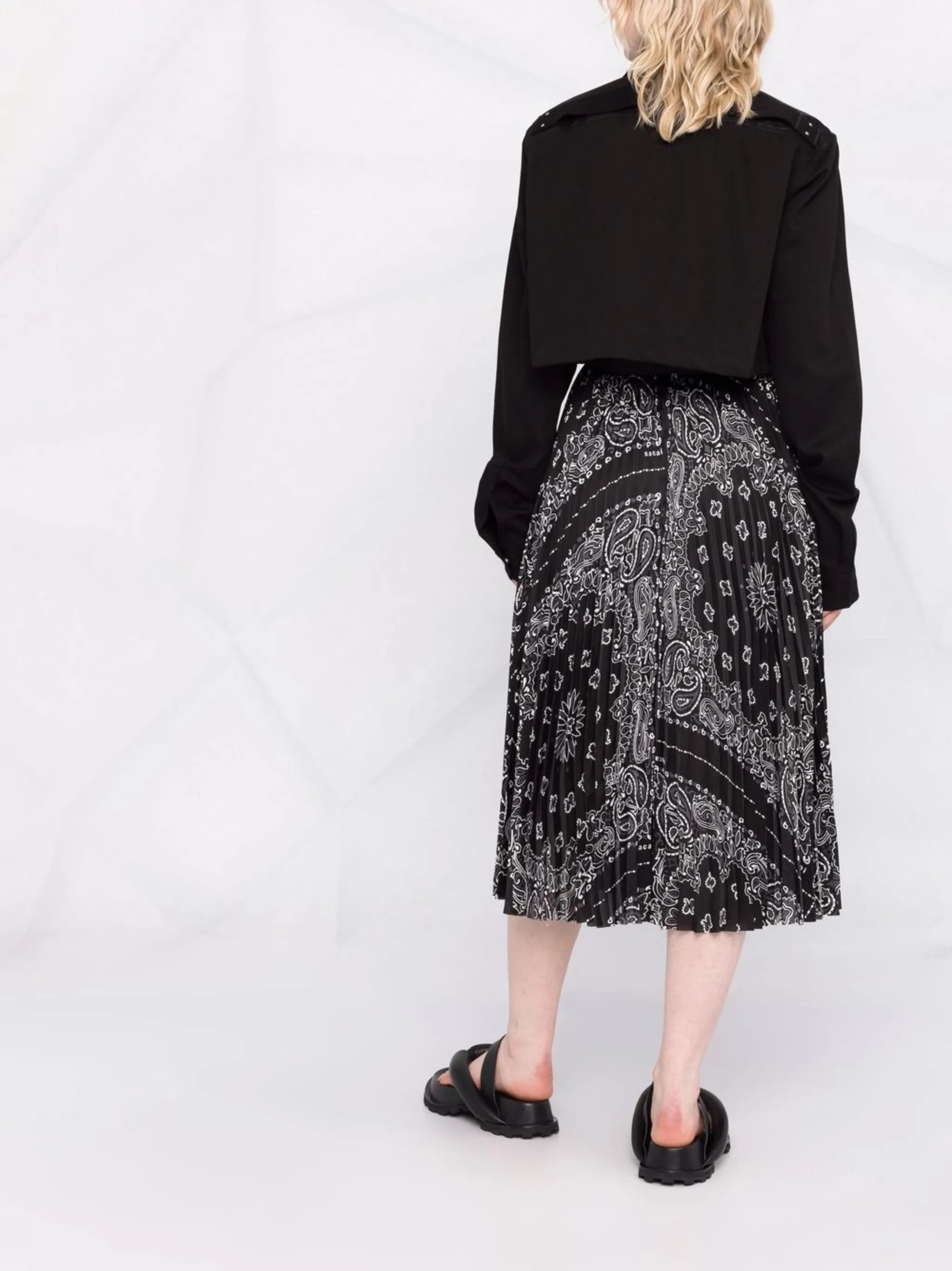 bandana-print pleated midi skirt