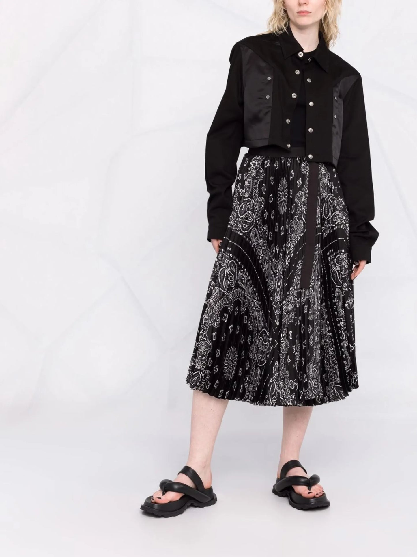 bandana-print pleated midi skirt