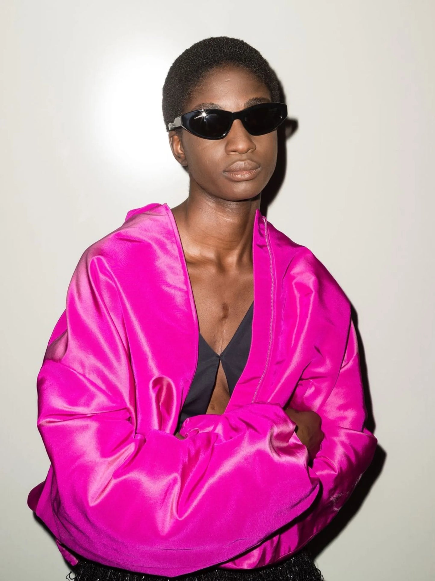 Twist logo-print sunglasses