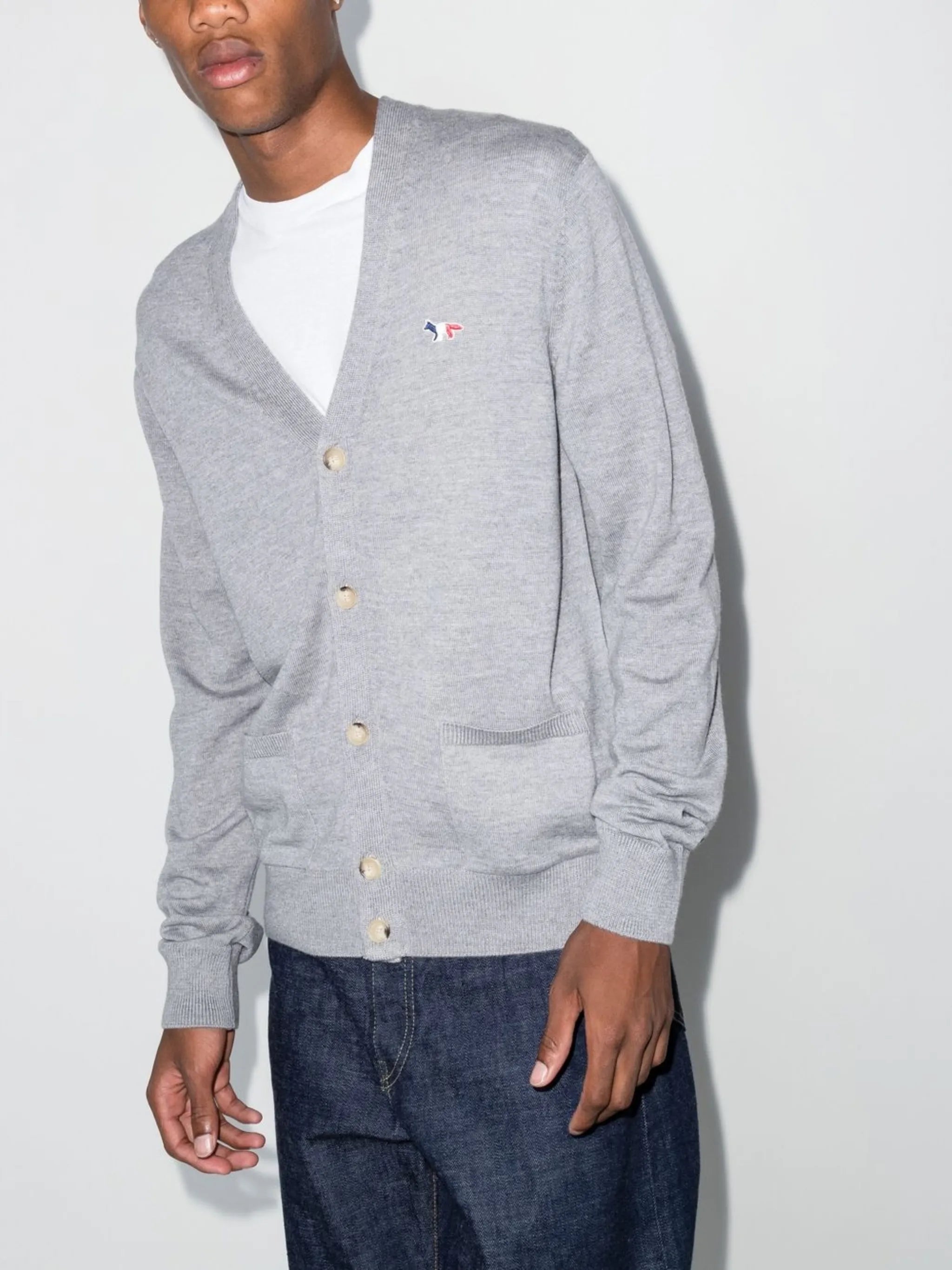 embroidered-motif button-fastening cardigan