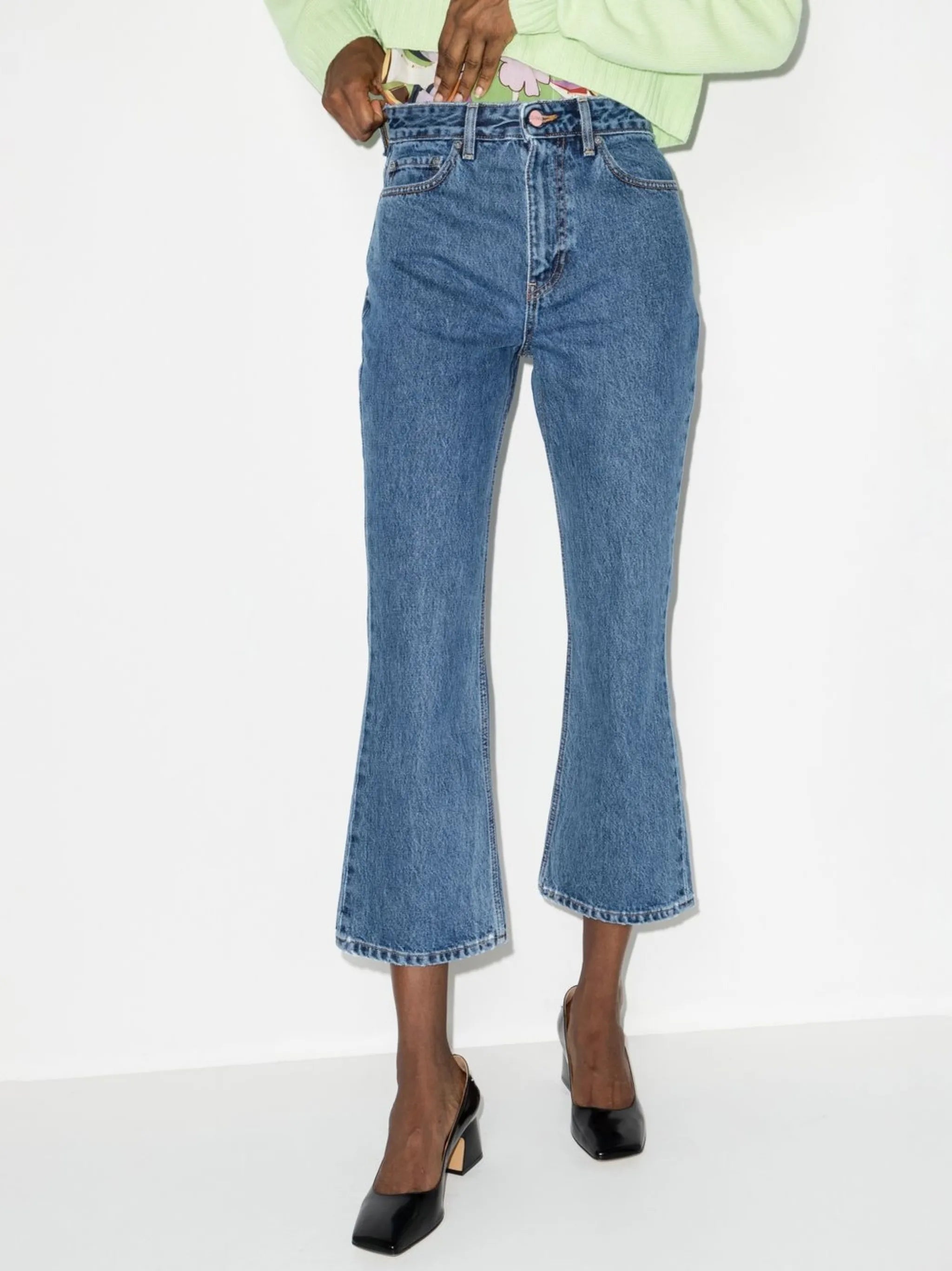Betzy organic cotton flared cropped jeans