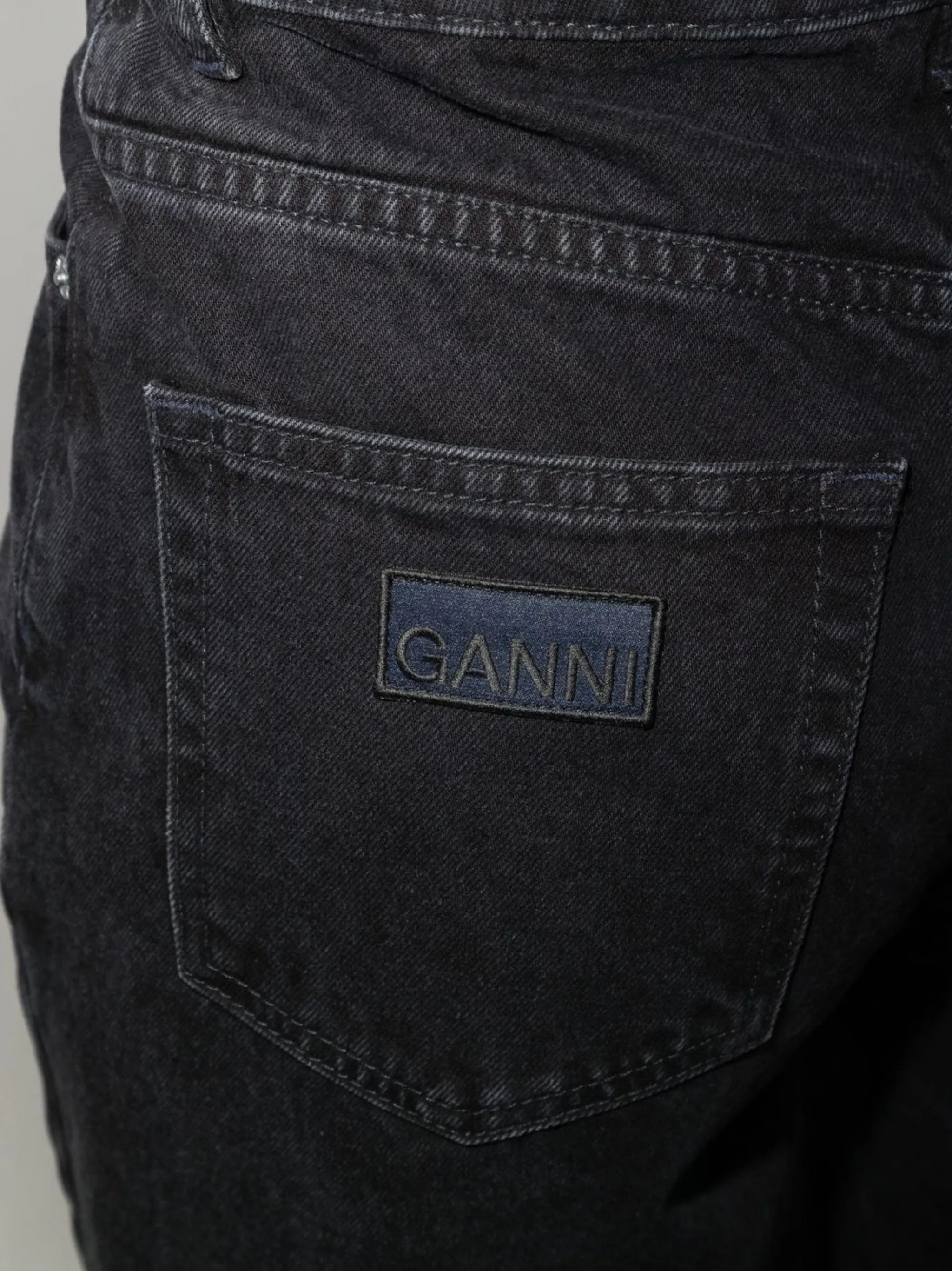 wide-leg organic-cotton jeans