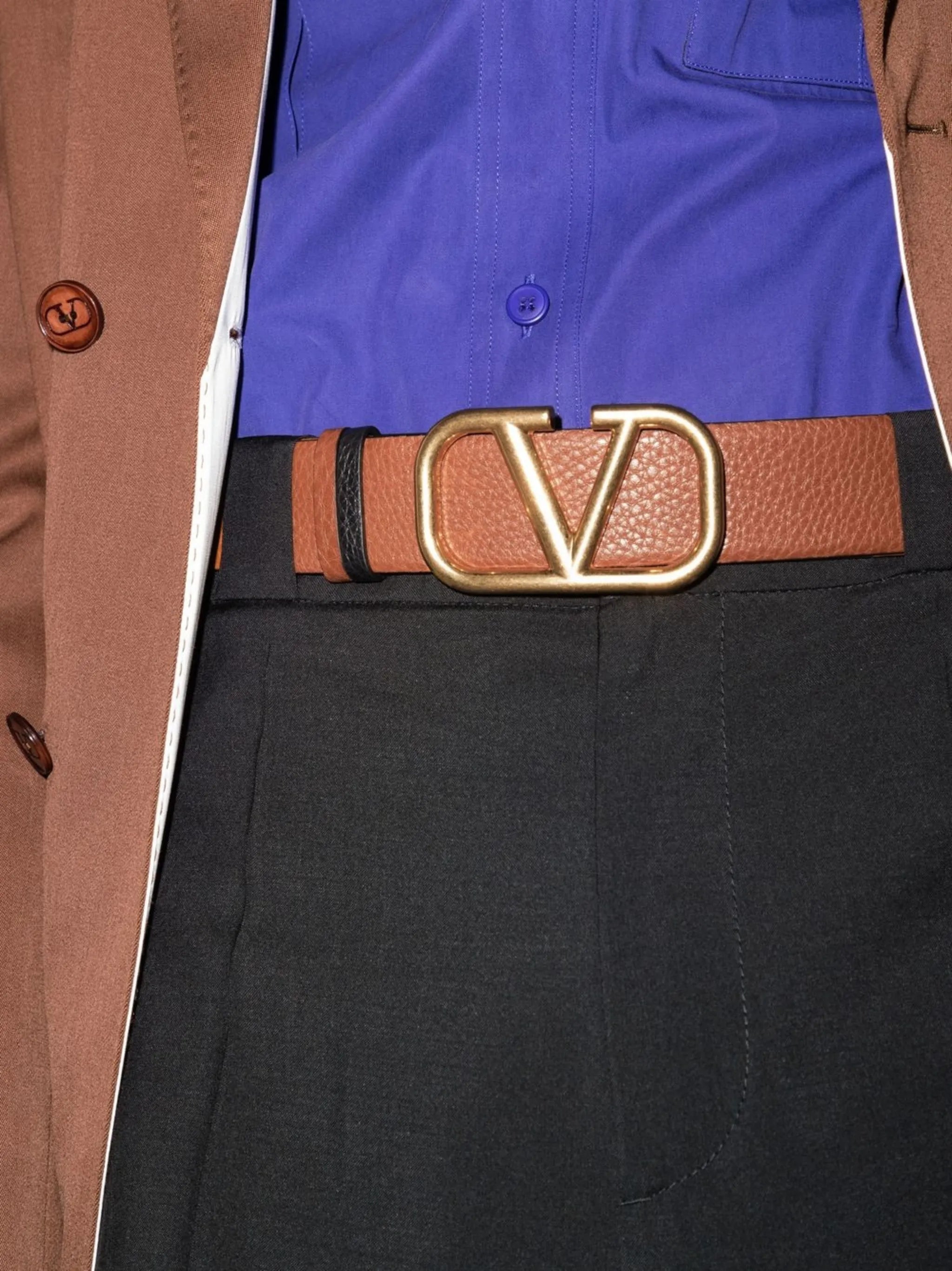VLogo signature belt