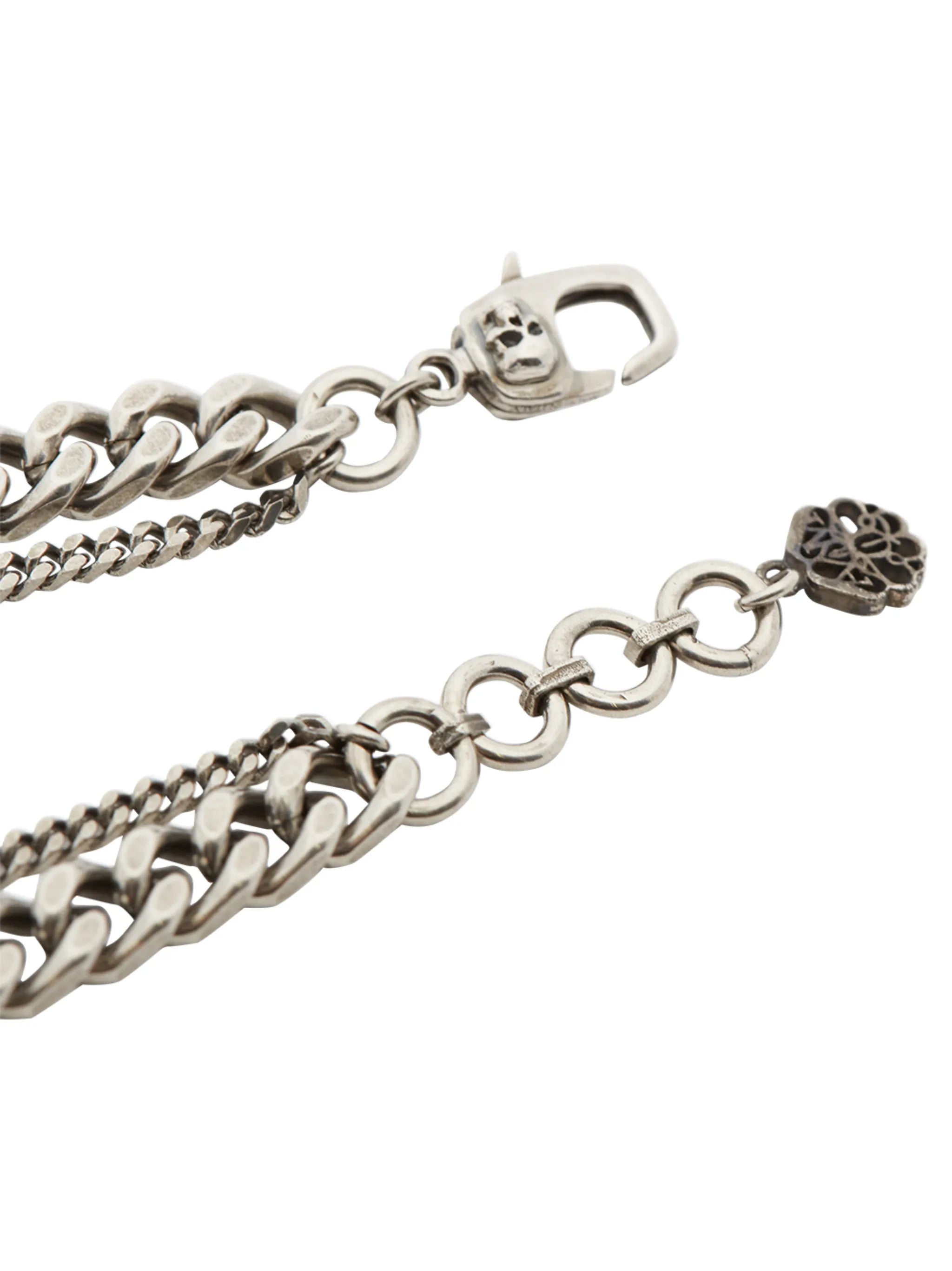 skull-charm chain bracelet