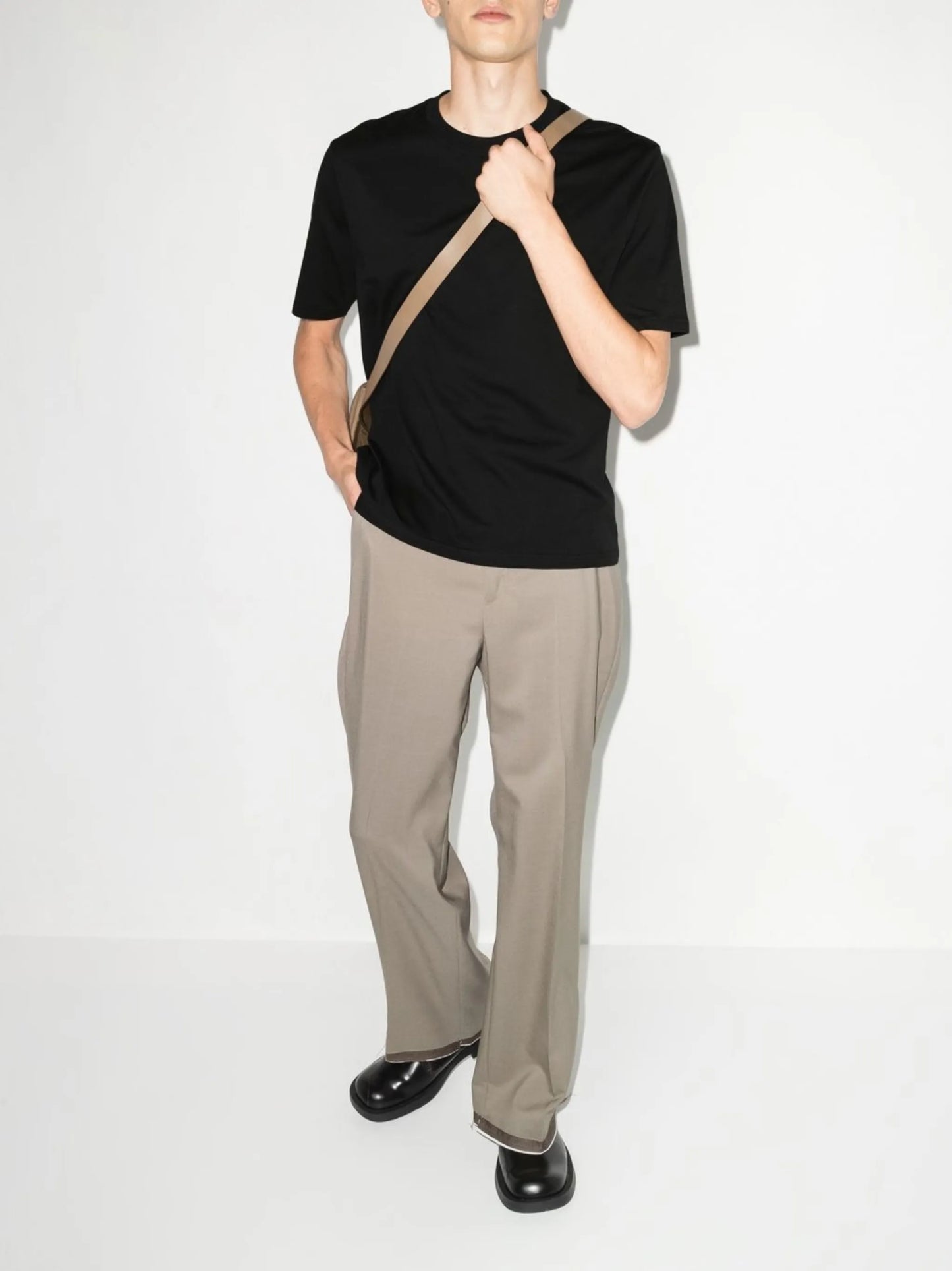 crew-neck short-sleeve T-shirt