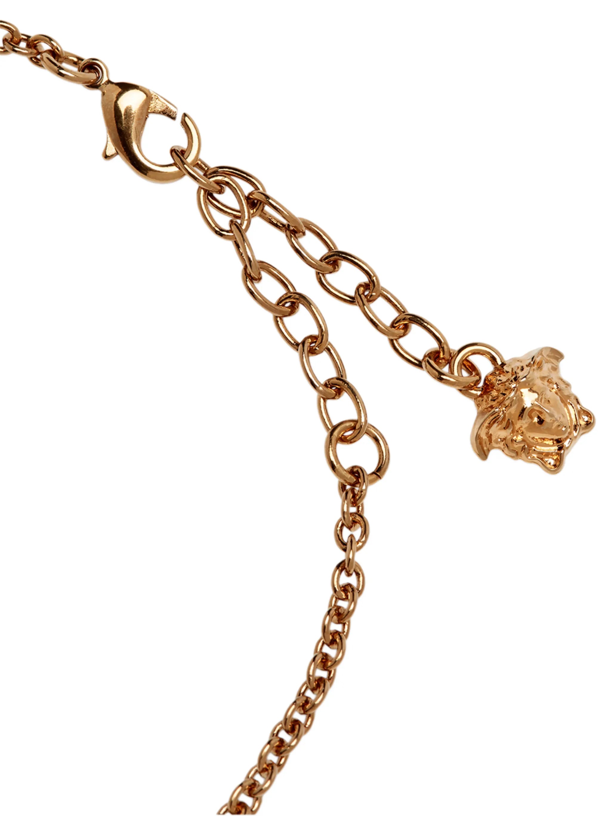 Medusa Fan pendant necklace