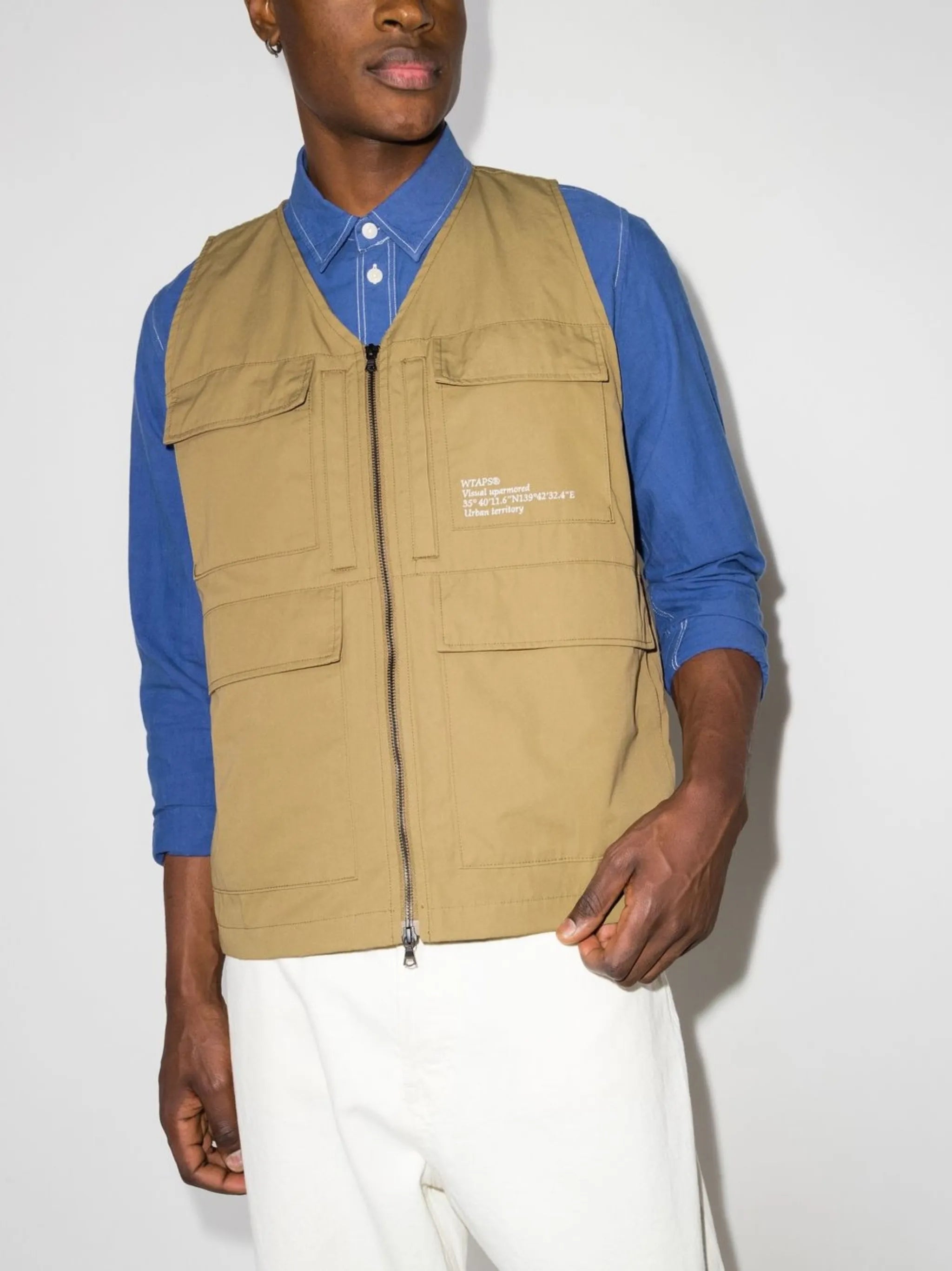 logo-print zip-up gilet