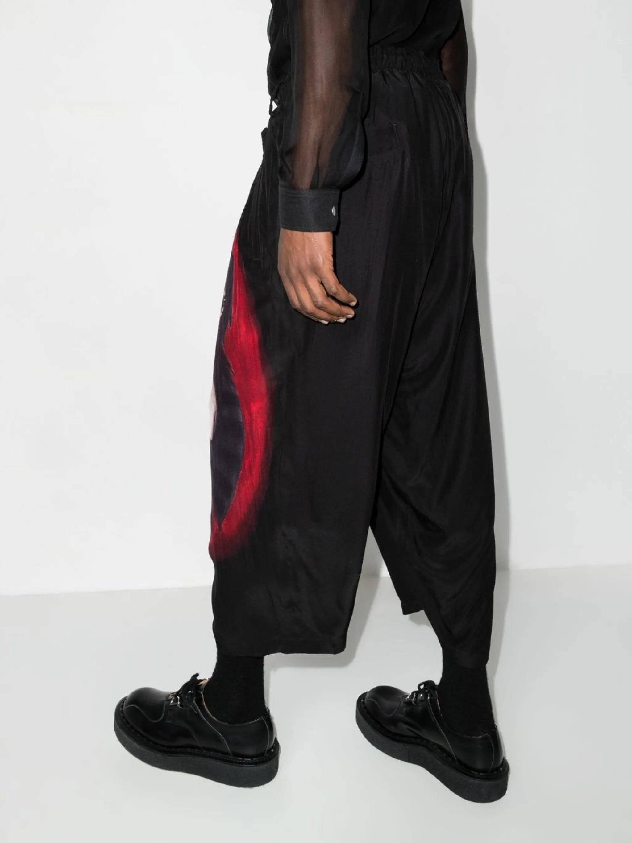 graphic-print cropped silk trousers