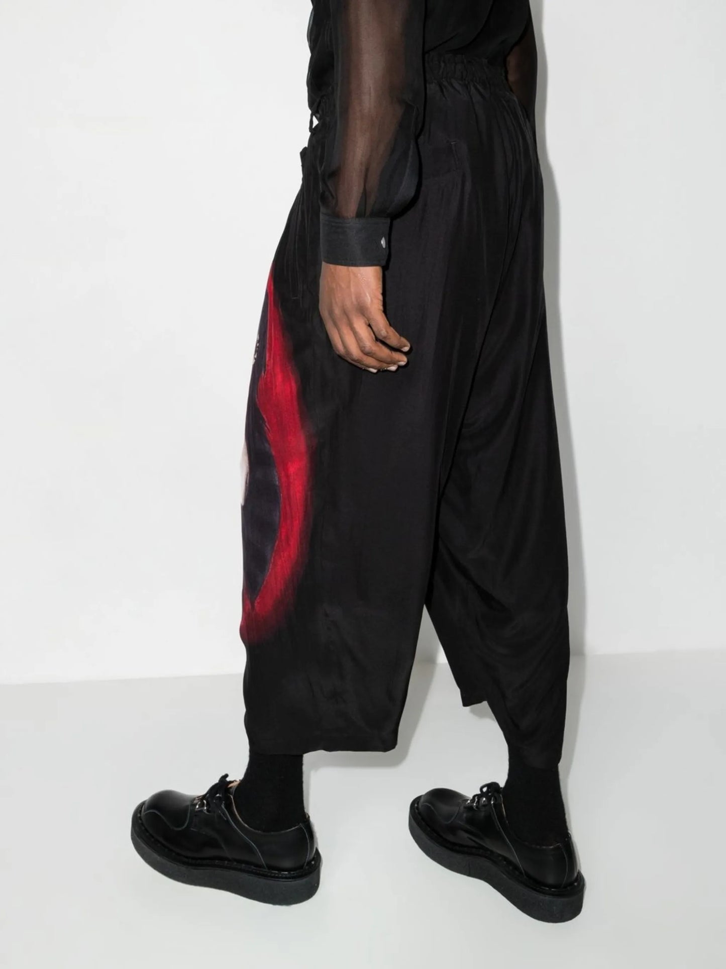 graphic-print cropped silk trousers