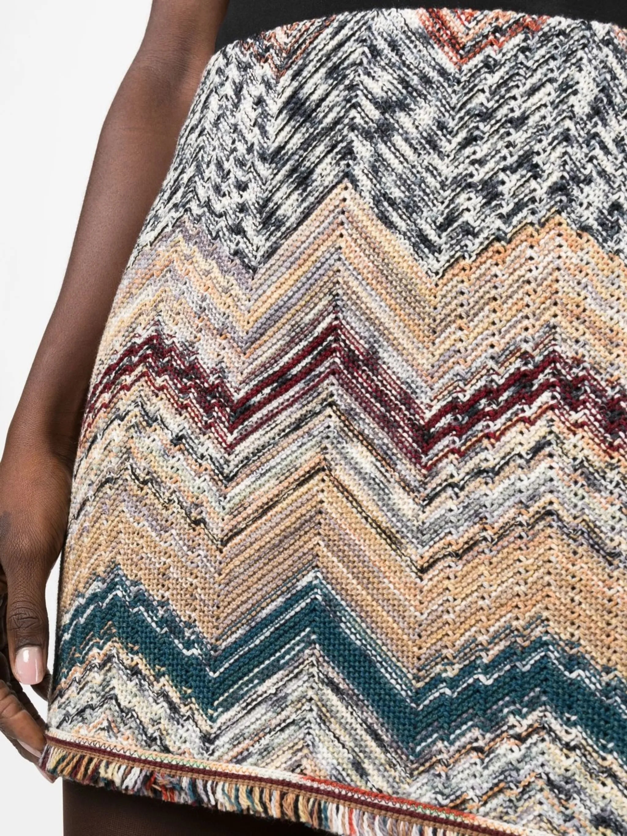 chevron-knit fitted skirt