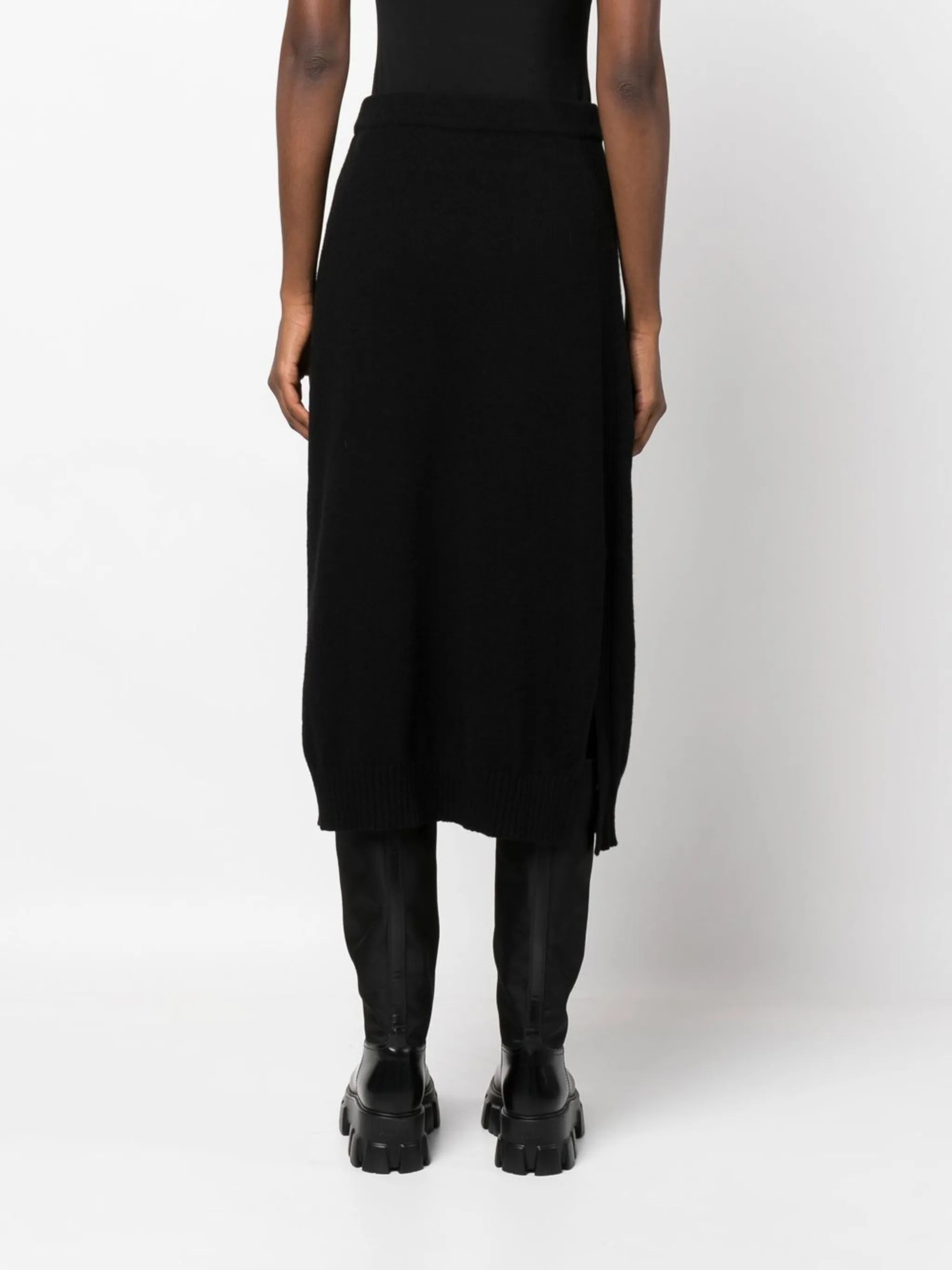 knitted straight skirt