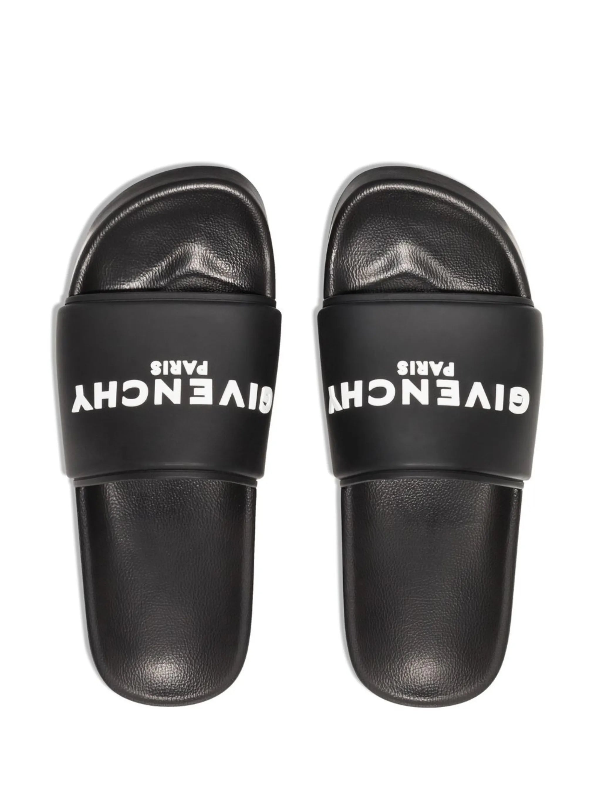 logo-embellished flatform slides
