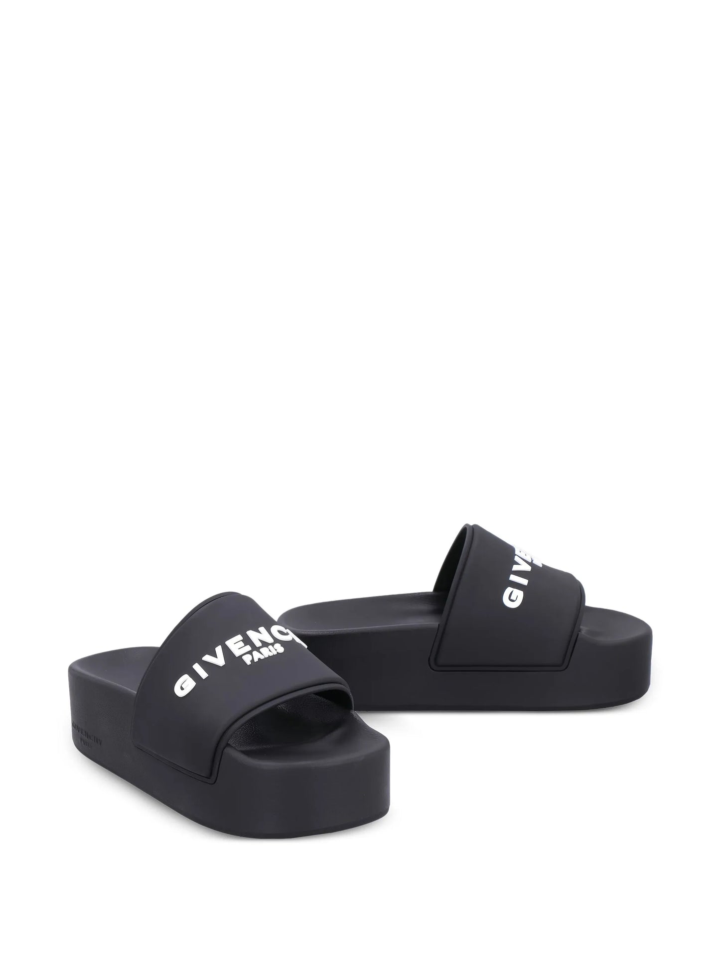 logo-embellished flatform slides