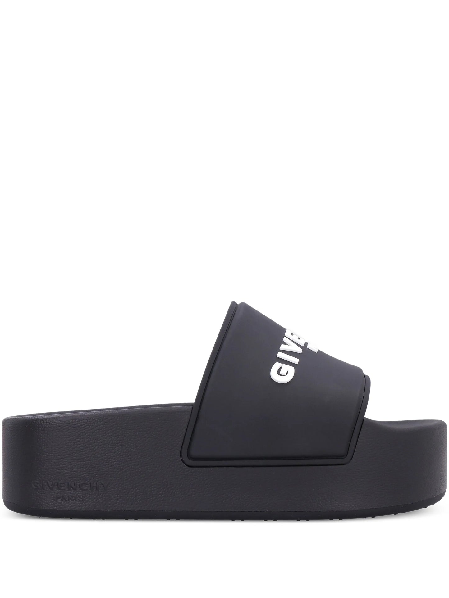 logo-embellished flatform slides