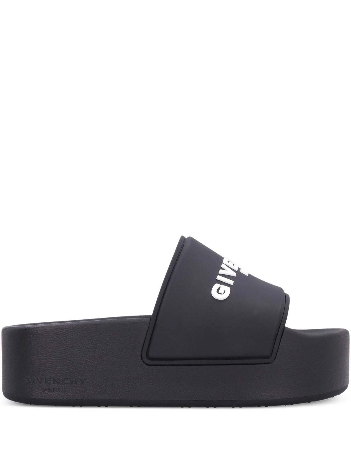 logo-embellished flatform slides
