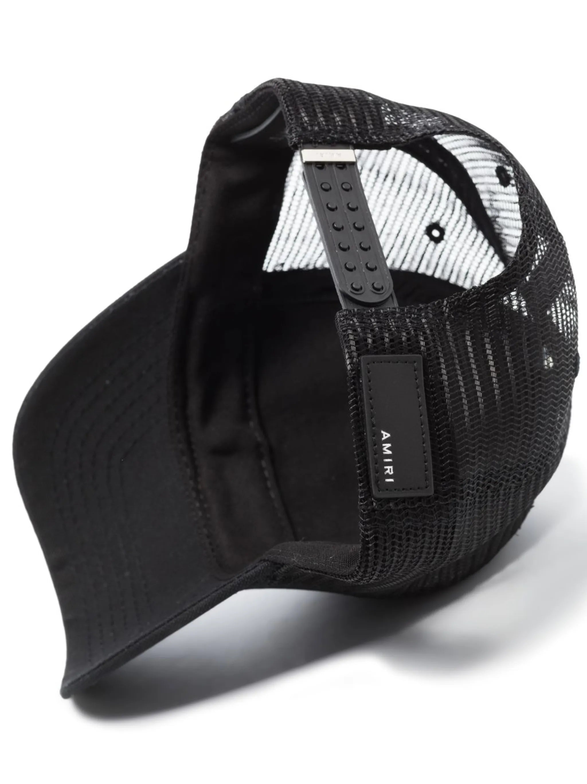 embroidered-detail baseball hat