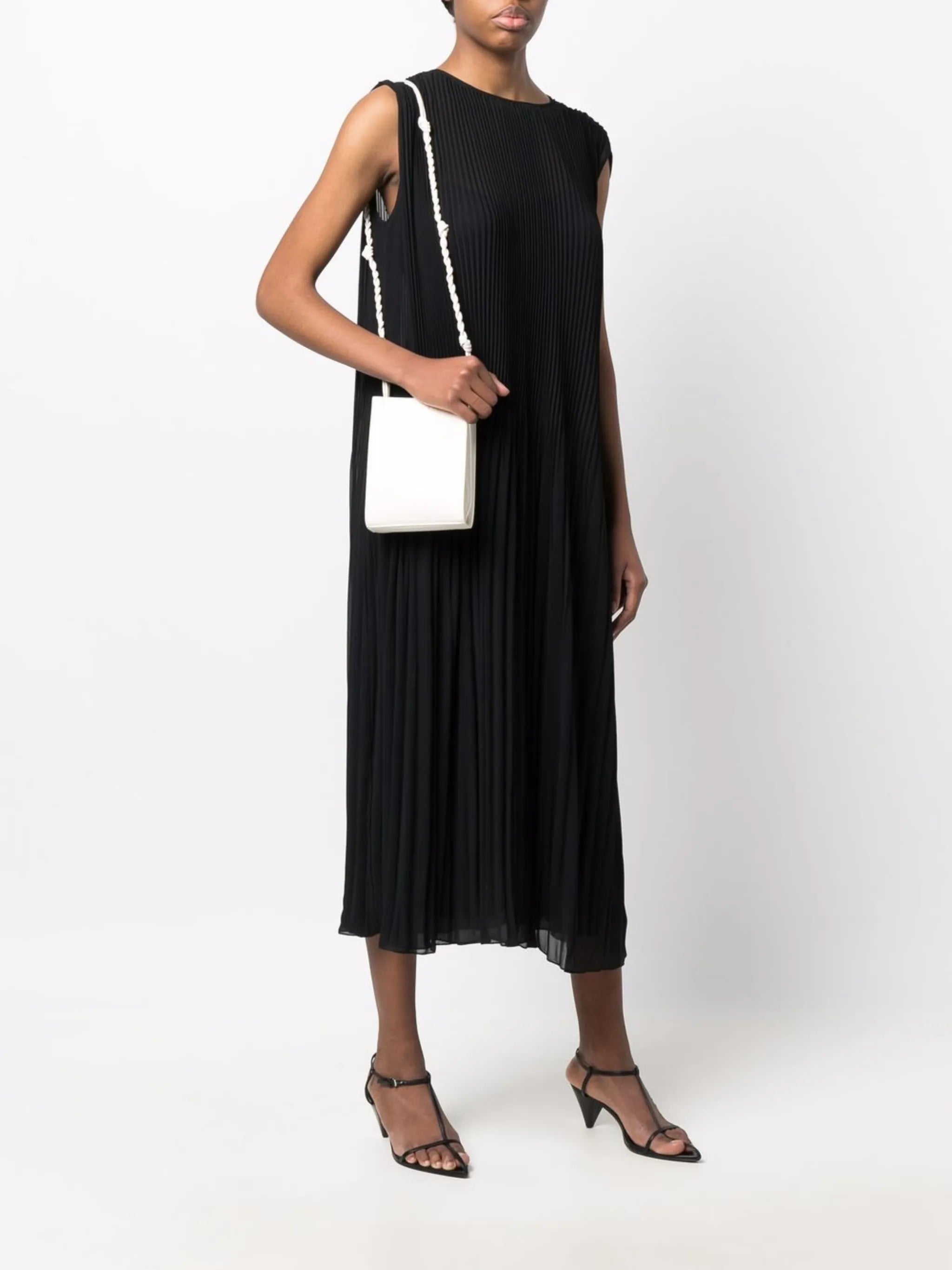 Tangle leather shoulder bag