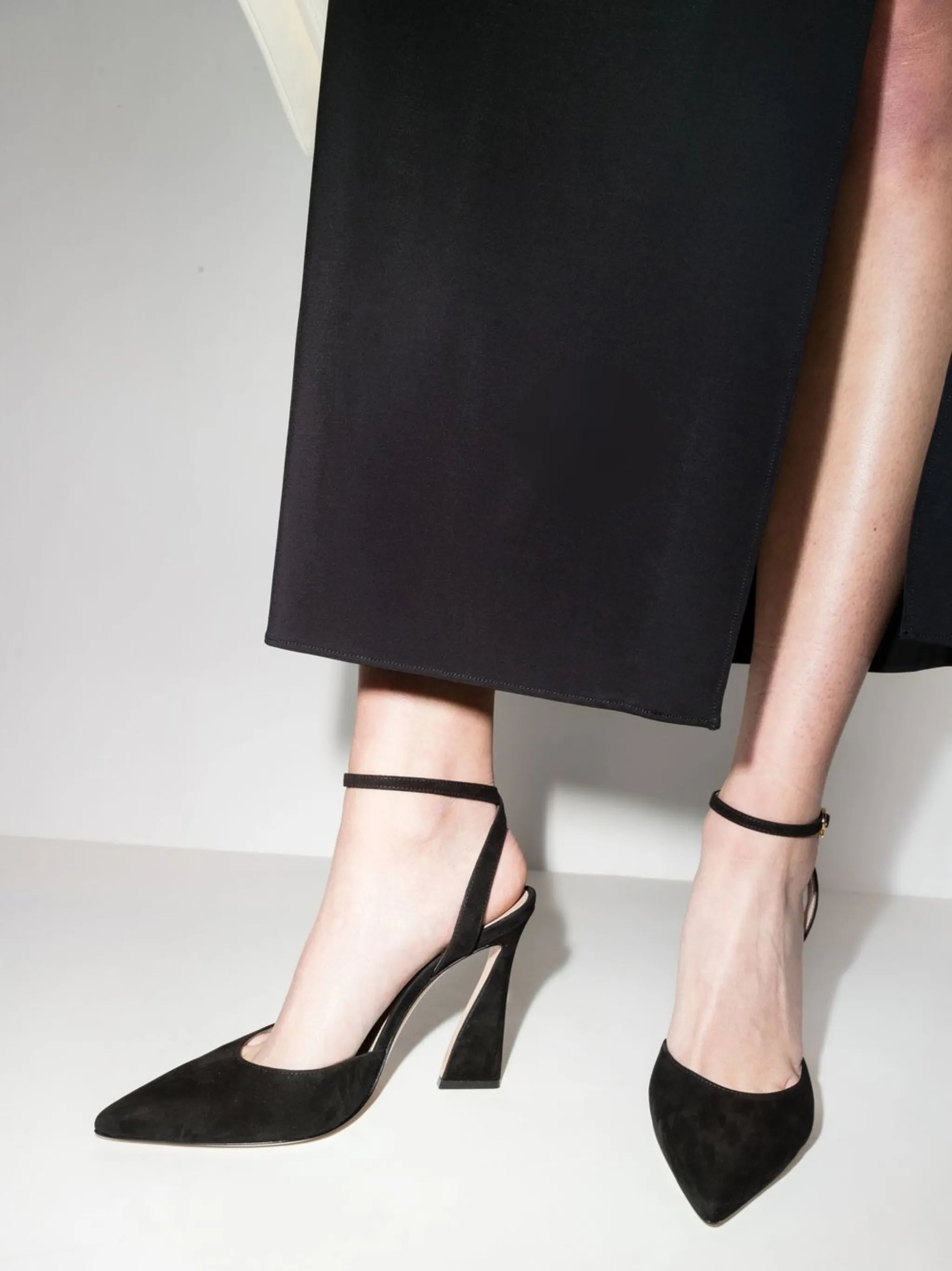 Aura D'Orsay 120mm suede pumps