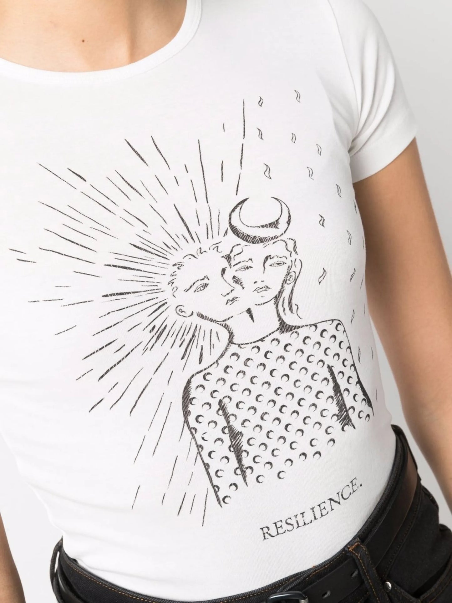 Courage tarot card-print T-shirt