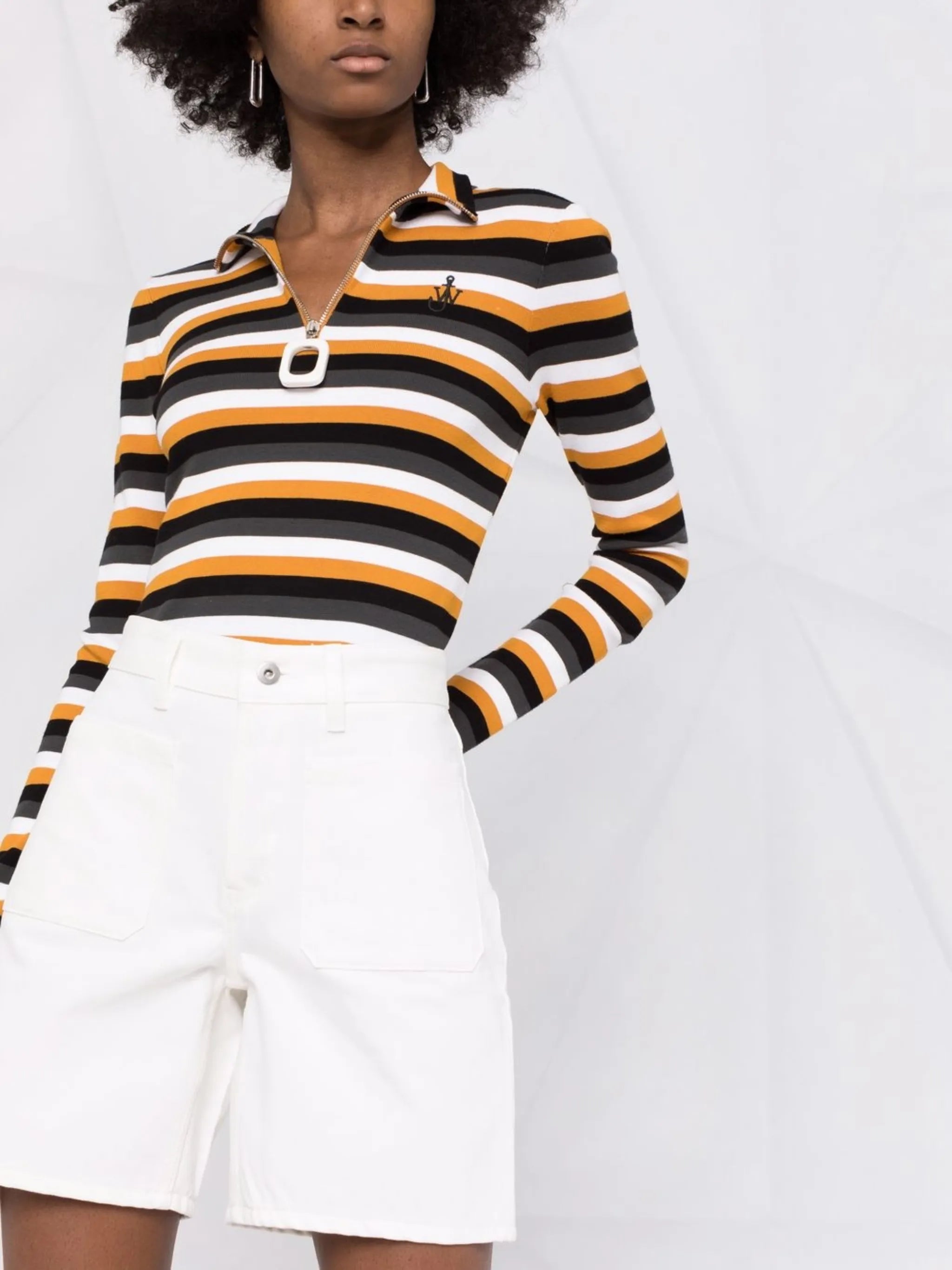 high-rise oversized-pocket shorts