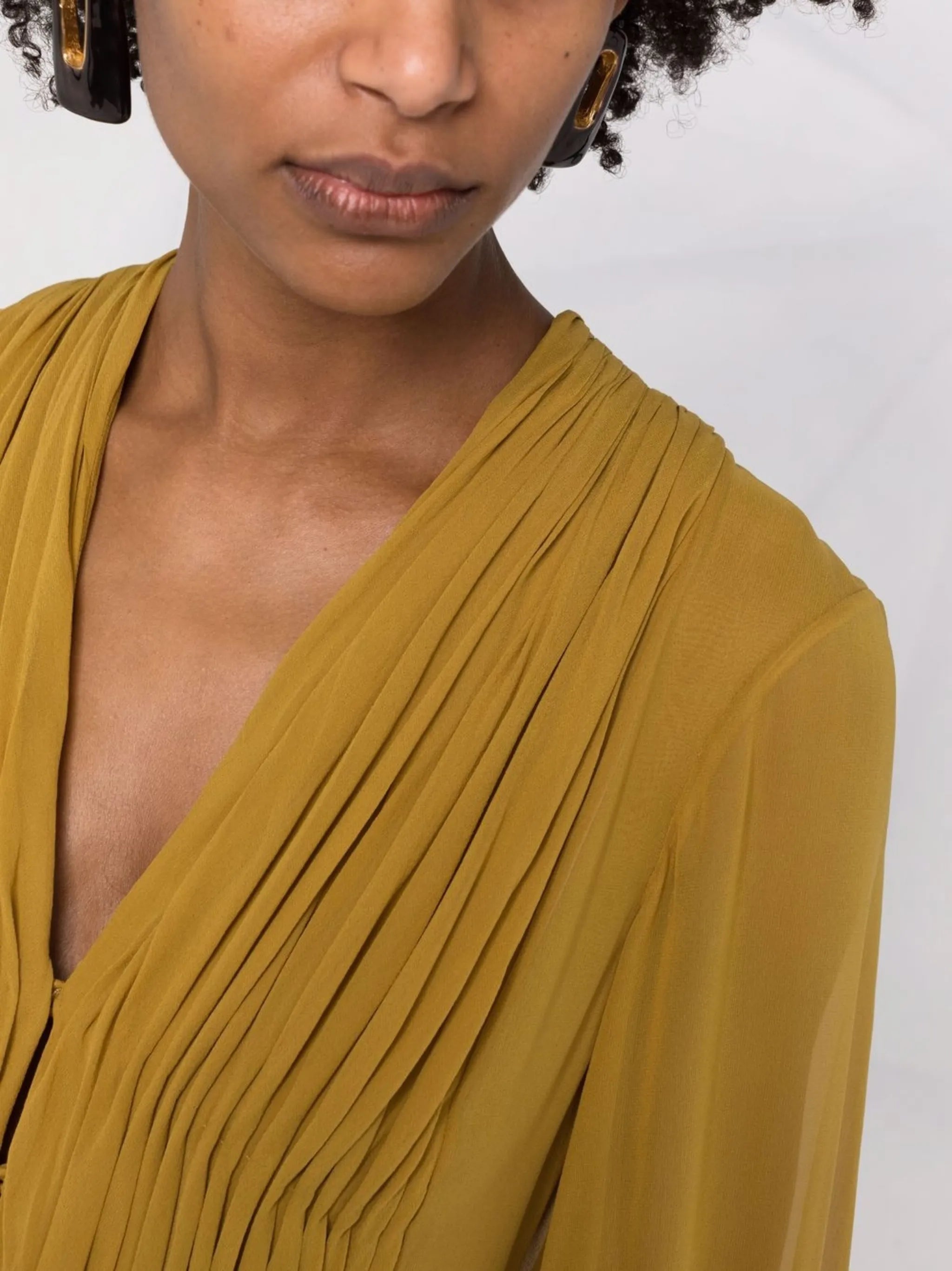 V-neck gathered-detail dress
