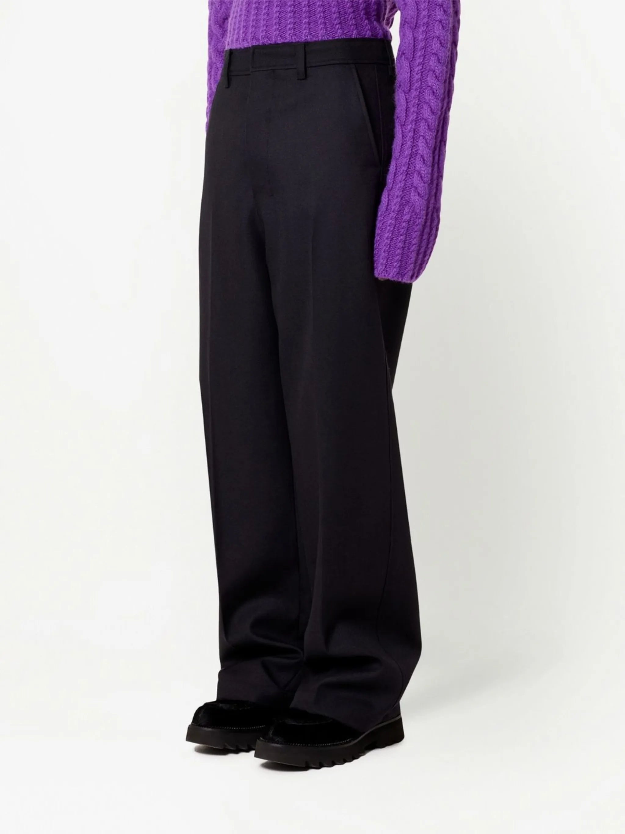 wide-leg tailored trousers