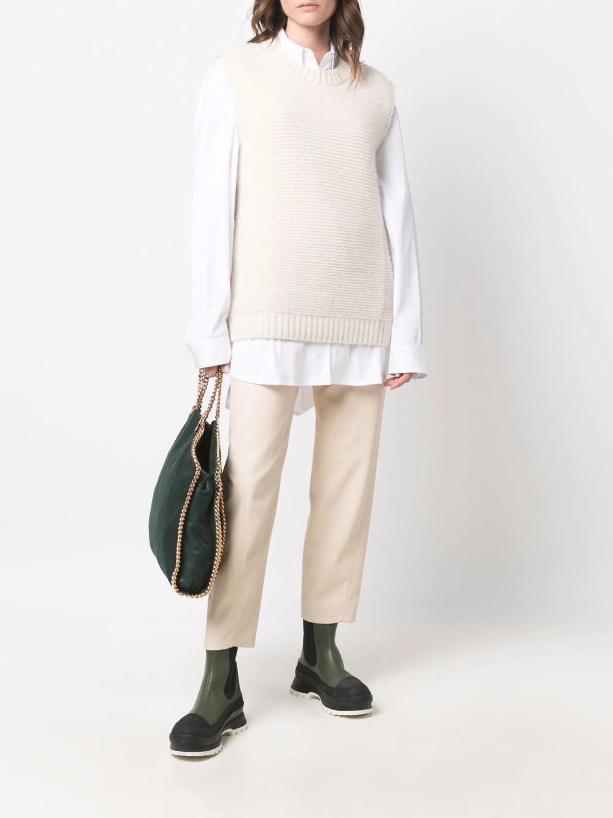 crew-neck knitted vest