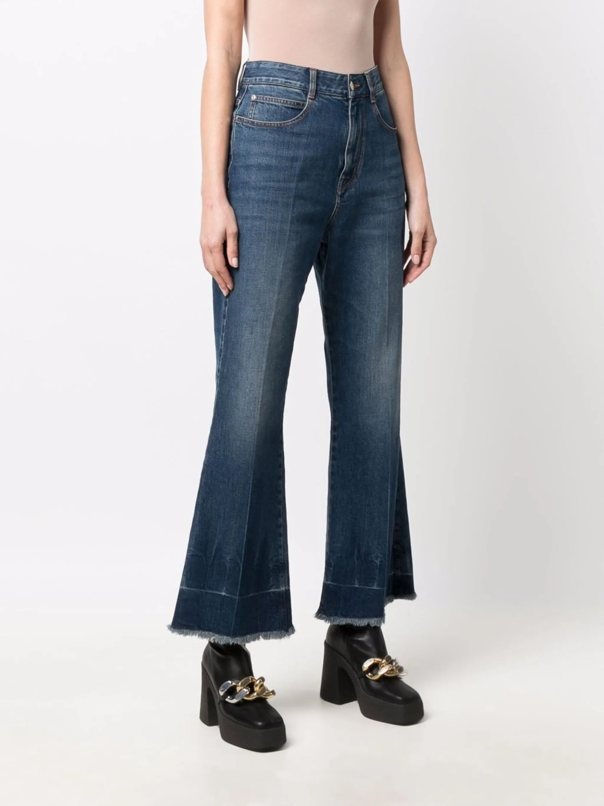 The '90s cropped flared jeans