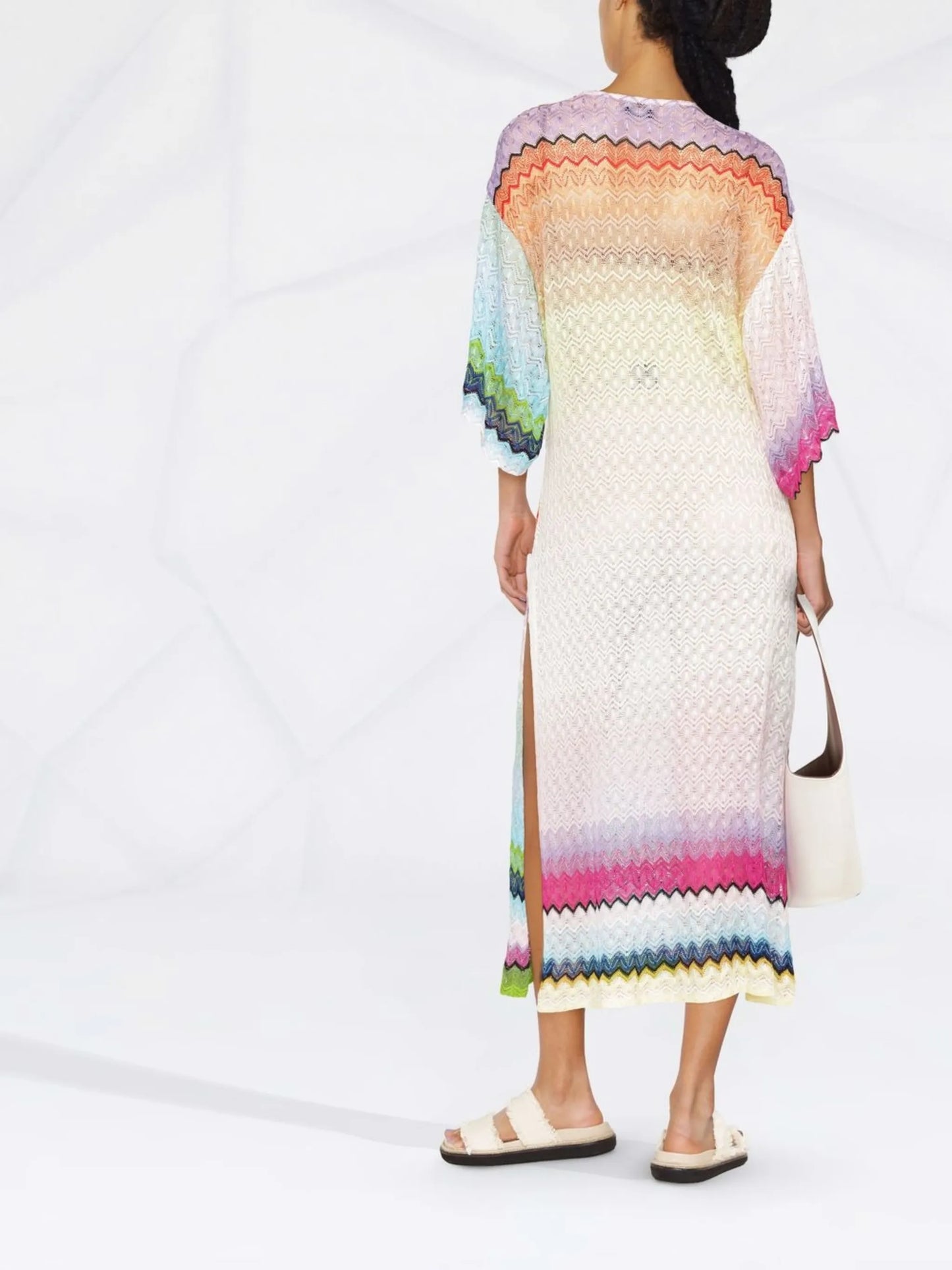 zigzag pattern V-neck dress