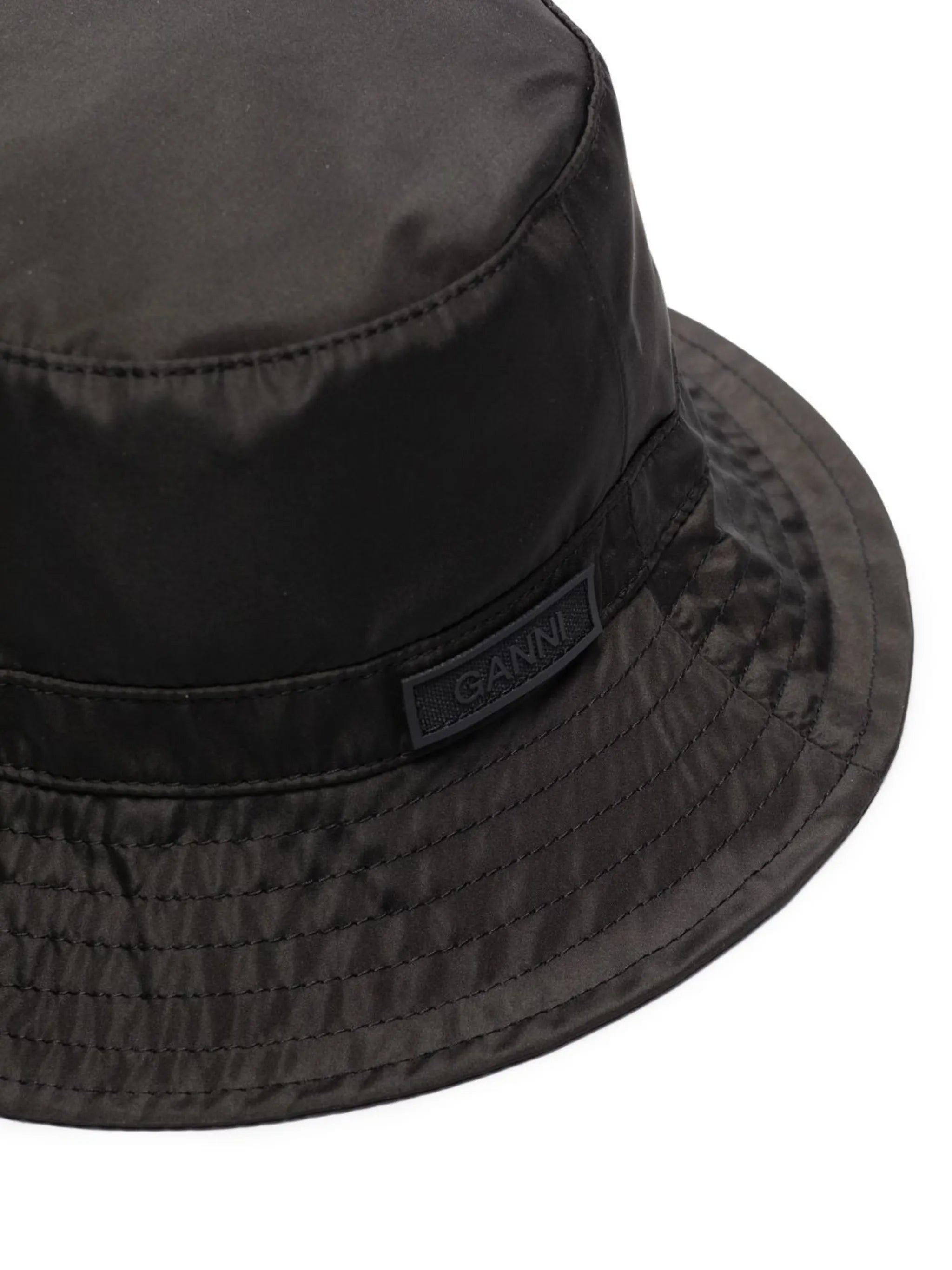 logo-patch bucket hat