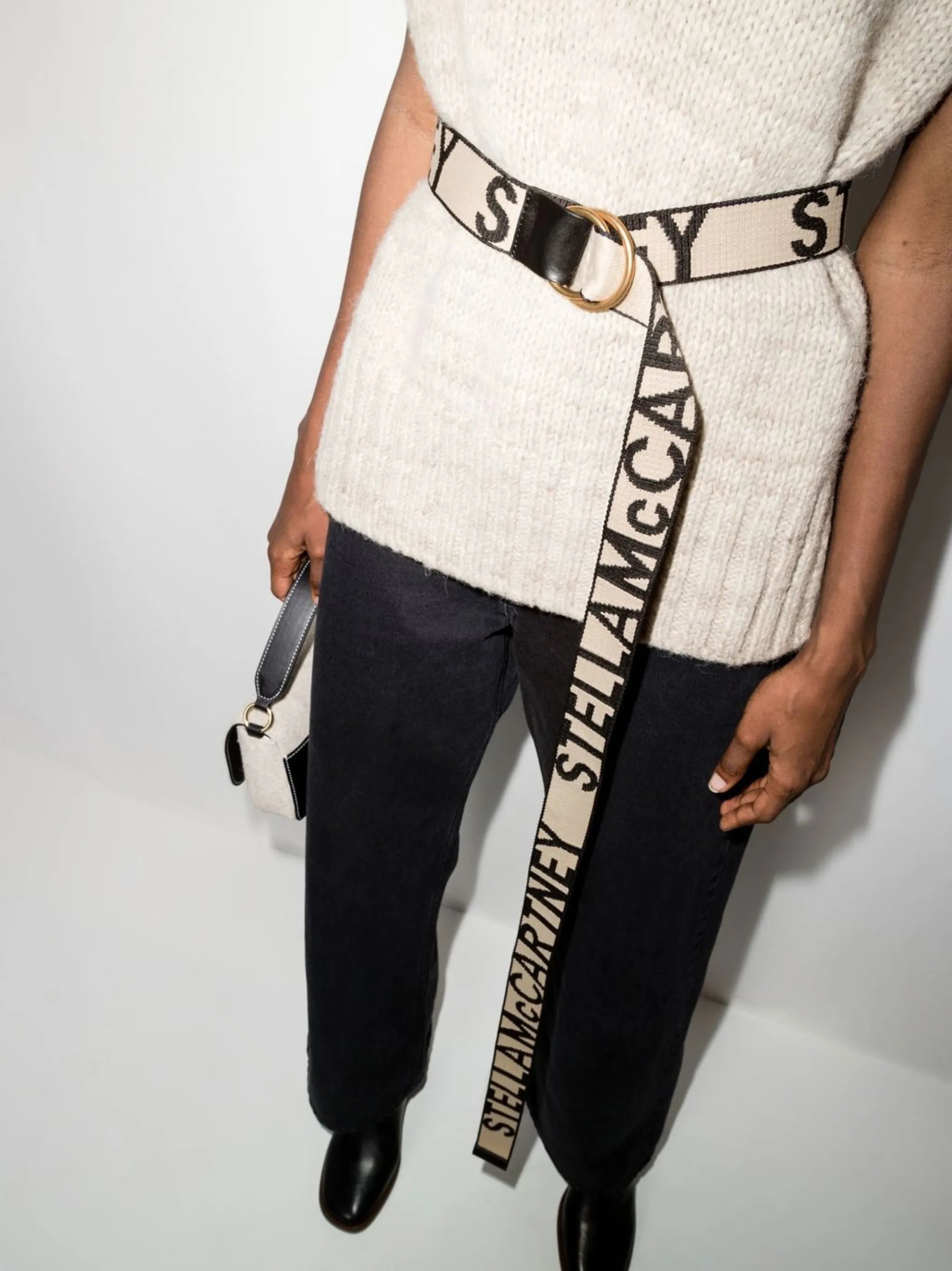 recycled-polyester logo belt