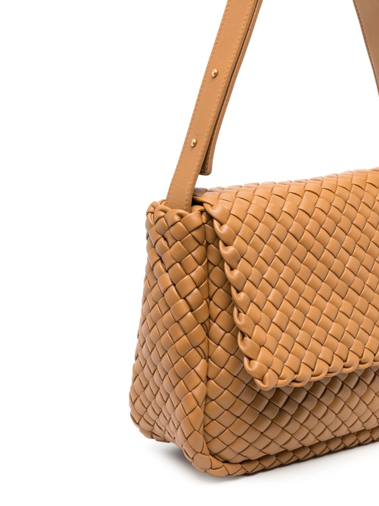 Cobble leather shoulder bag