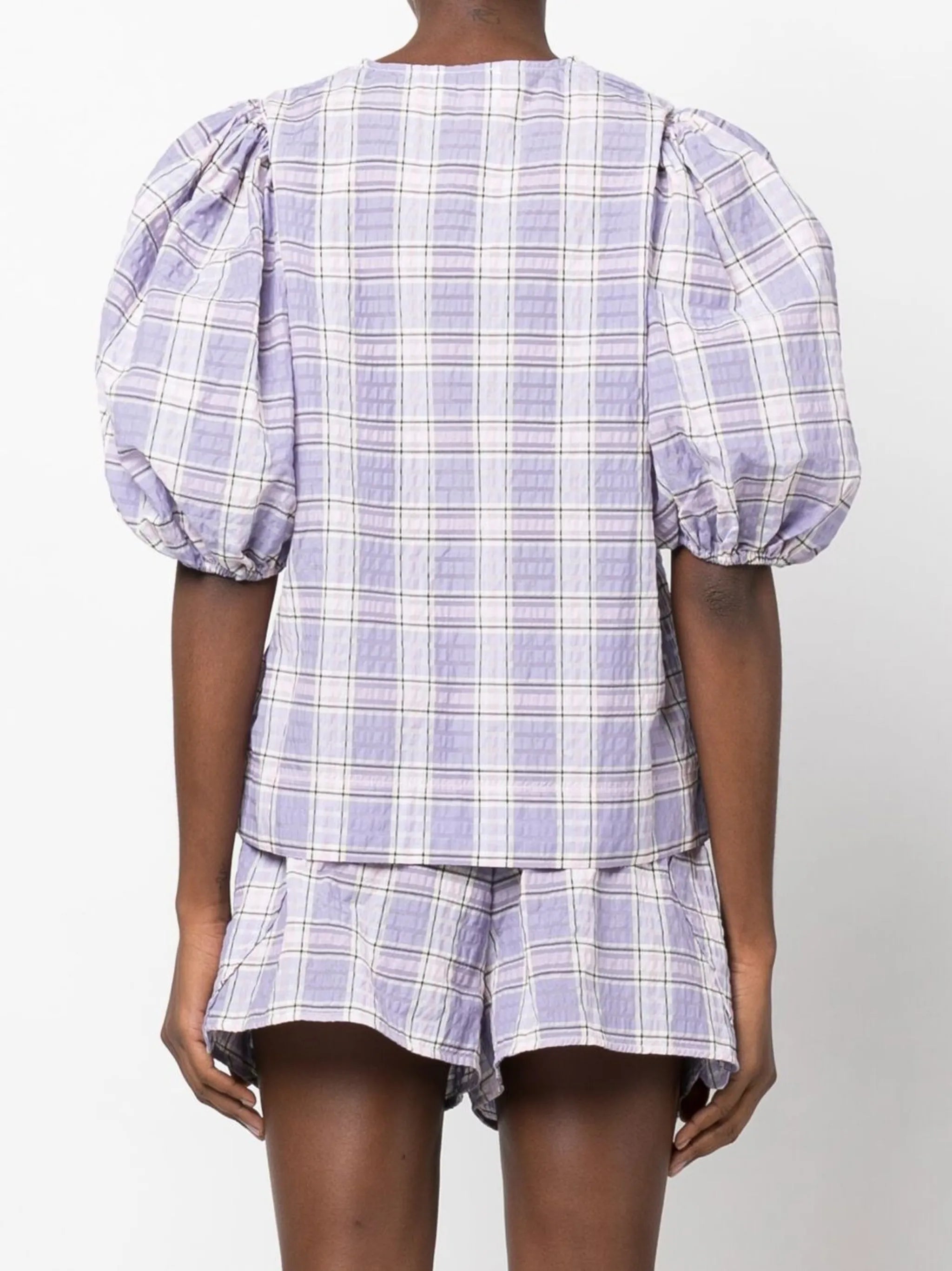 check-patterned puff sleeve blouse