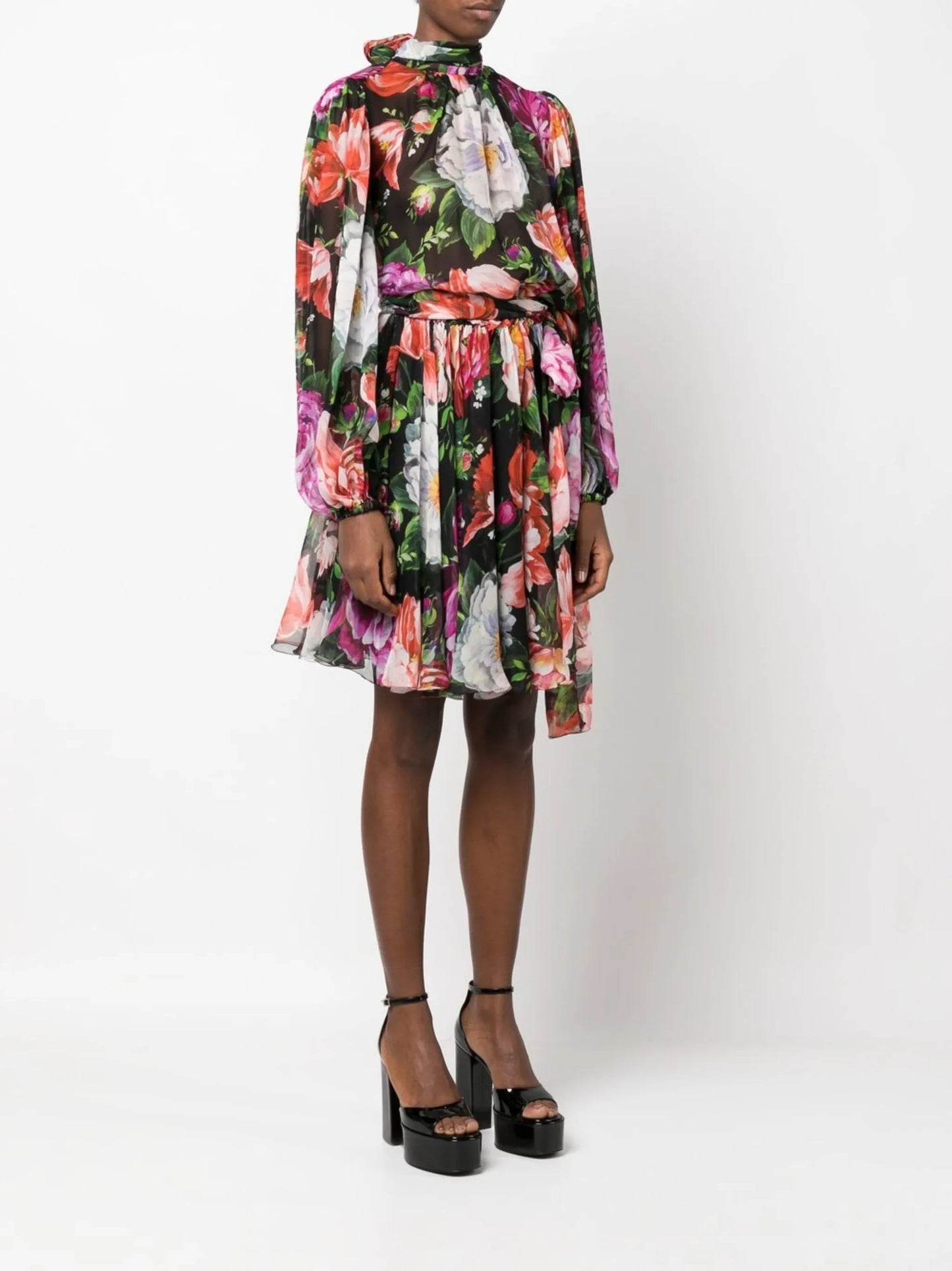 floral-print pussybow silk dress