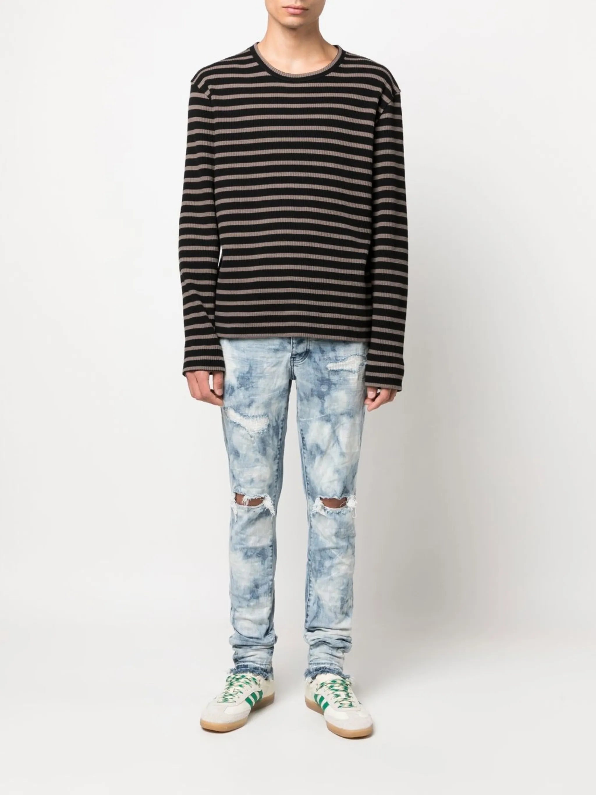 distressed skinny jeans