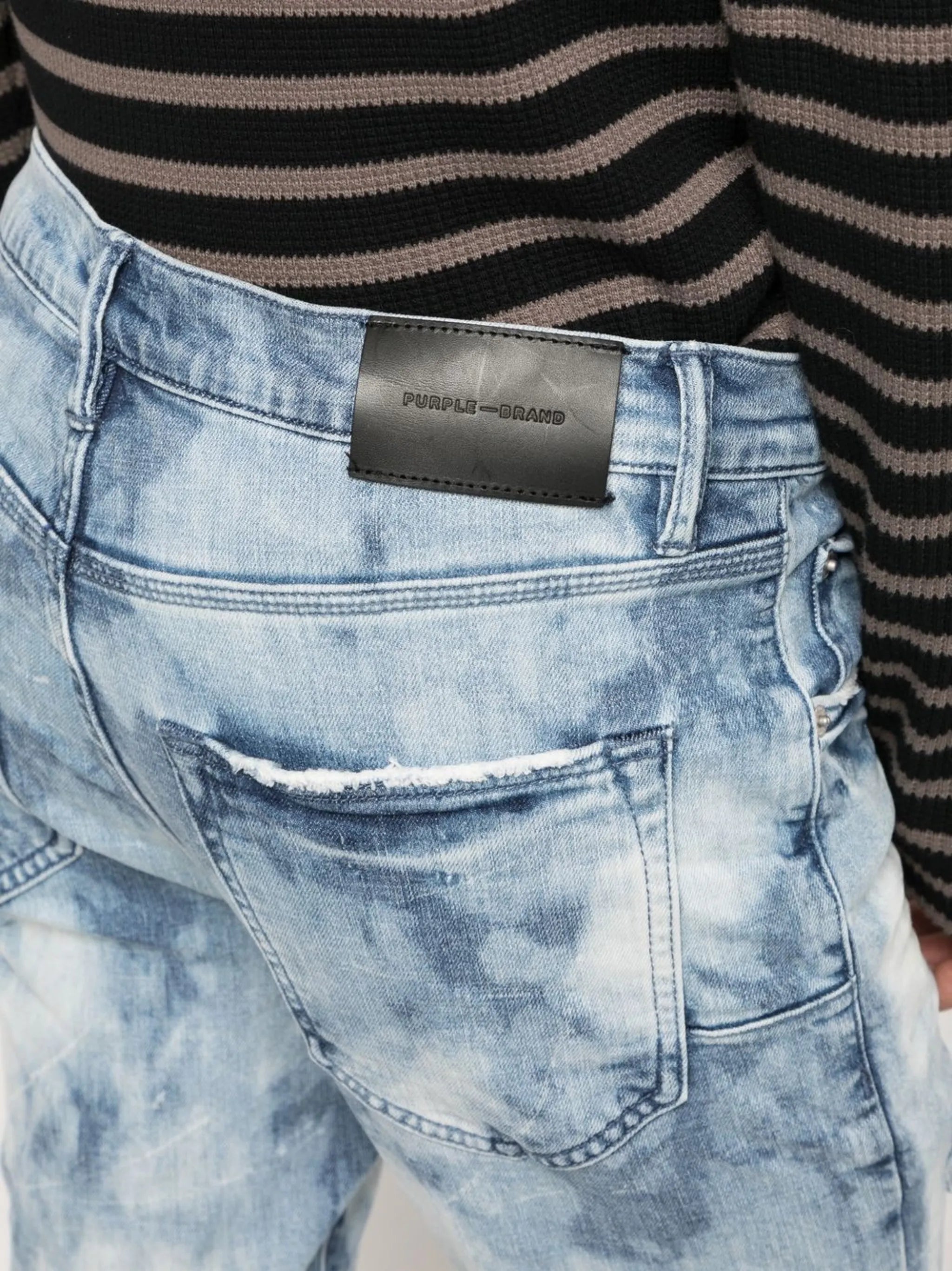 distressed skinny jeans
