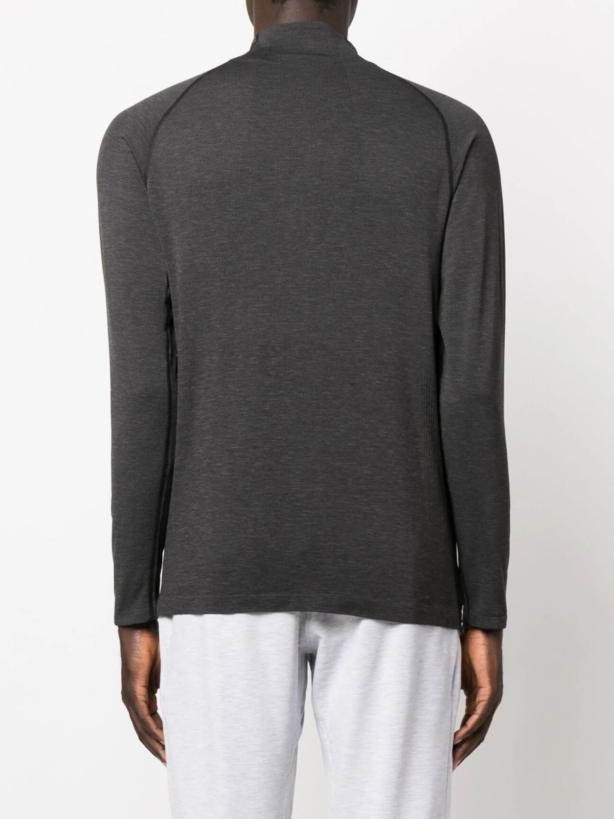 zip-fastening performance top