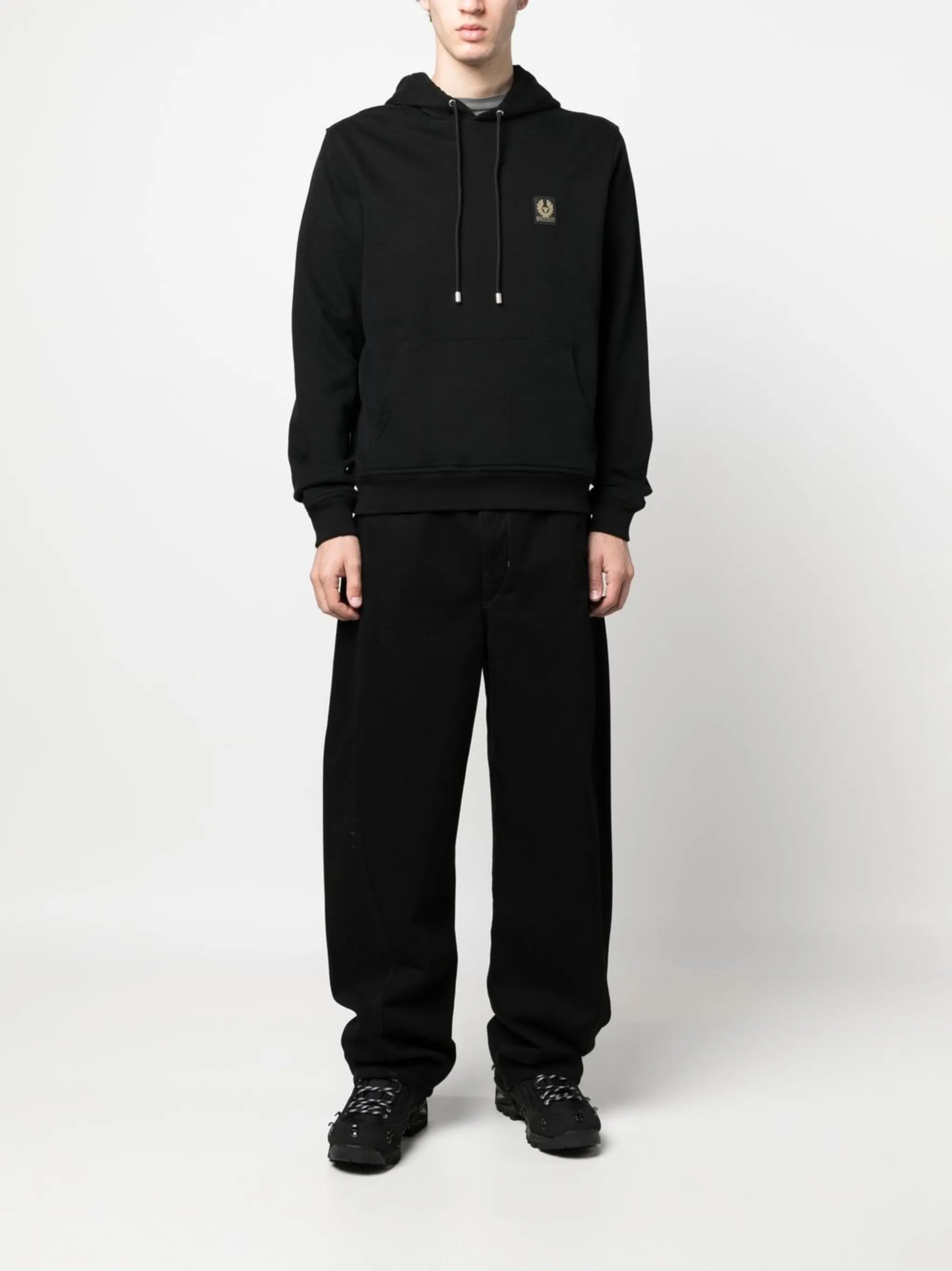 logo-patch drawstring hood