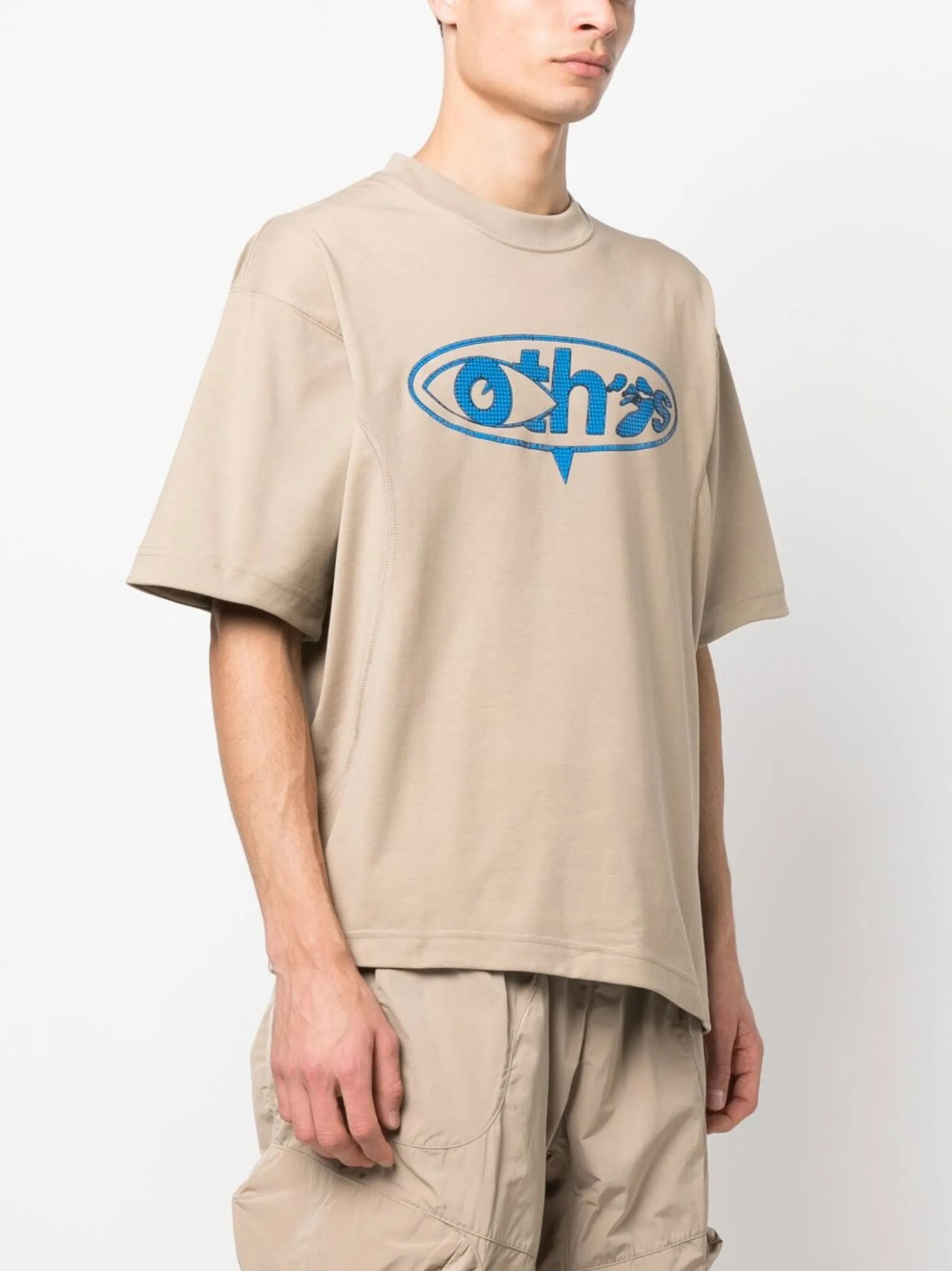 graffiti-print detail T-shirt