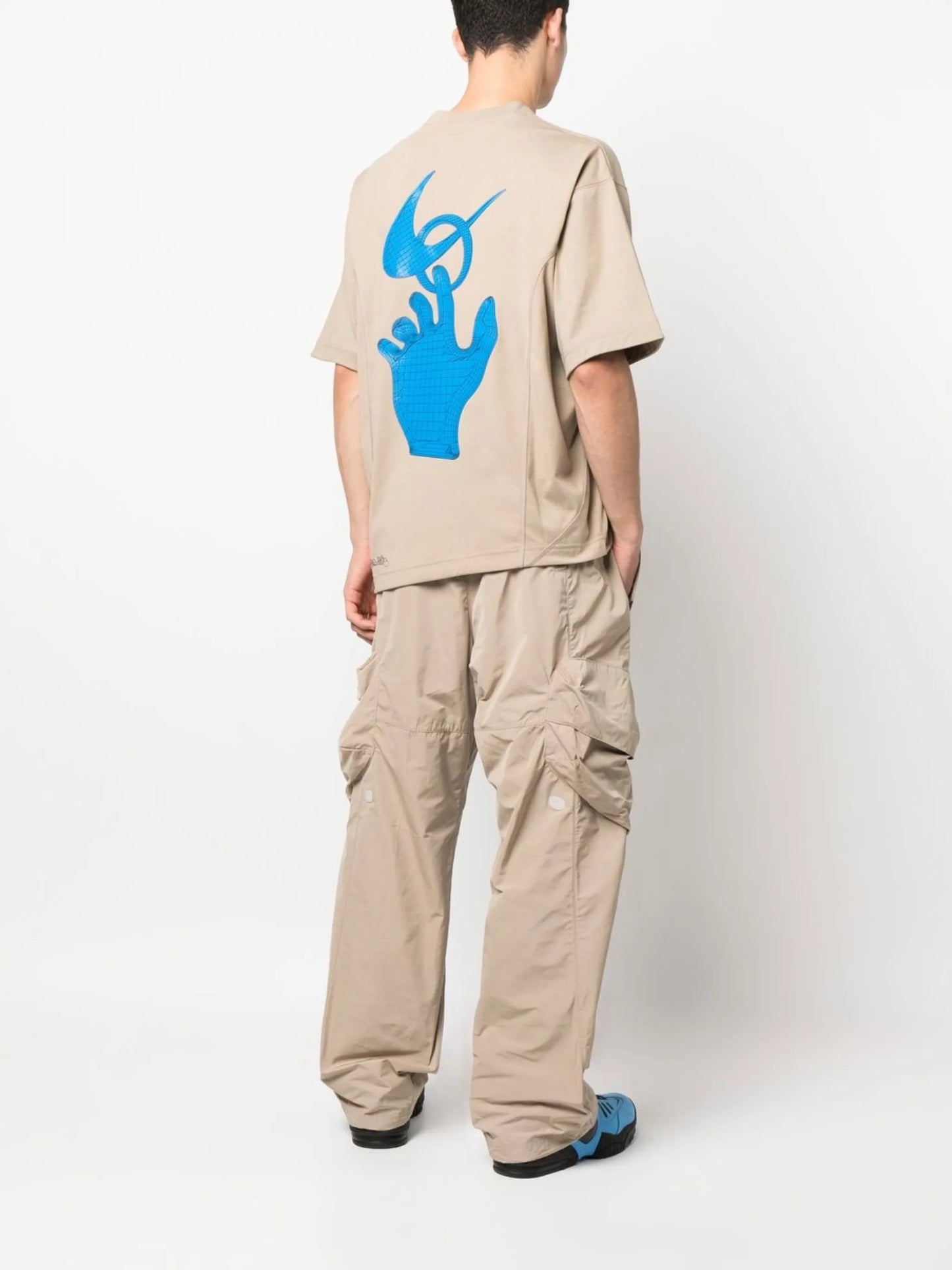graffiti-print detail T-shirt