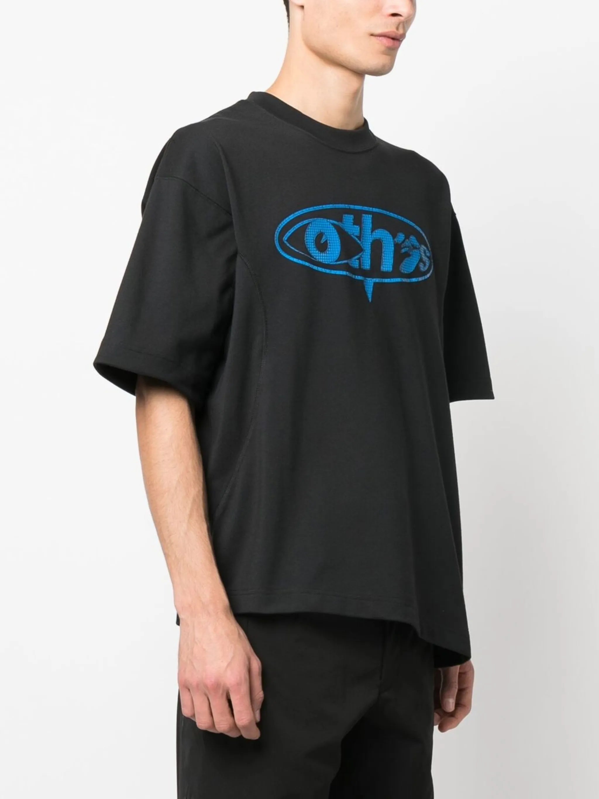 graffiti-print detail T-shirt