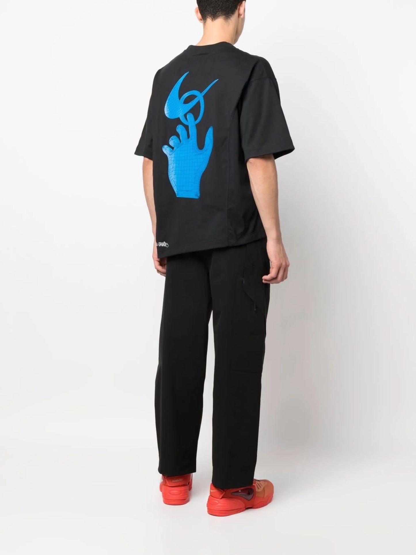 graffiti-print detail T-shirt